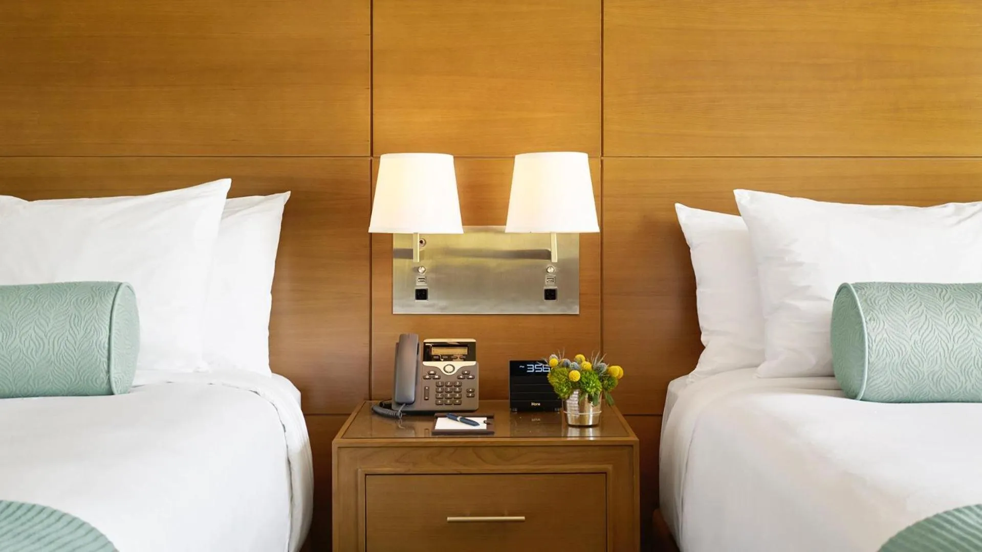 Queen Room with Two Queen Beds - Disability Access in Luskin Hotel