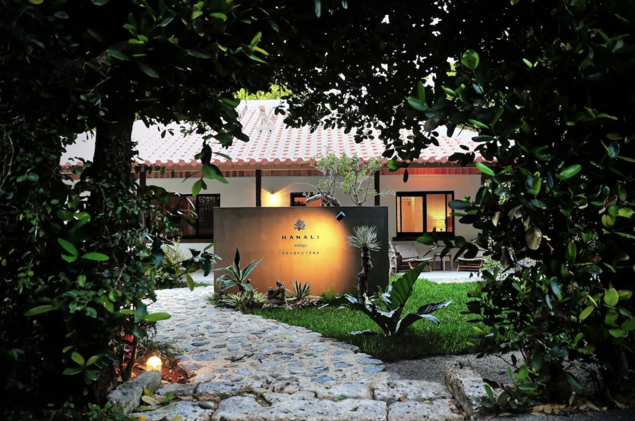 Two-Bedroom Villa in ADAN RESORT HANALI village sesokojima