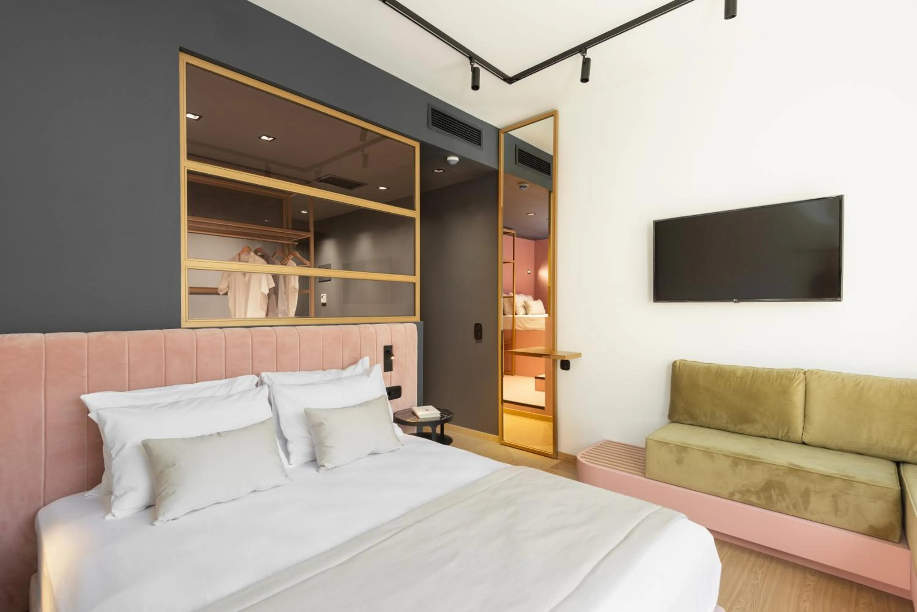 Junior Suite in Colors Hotel Athens