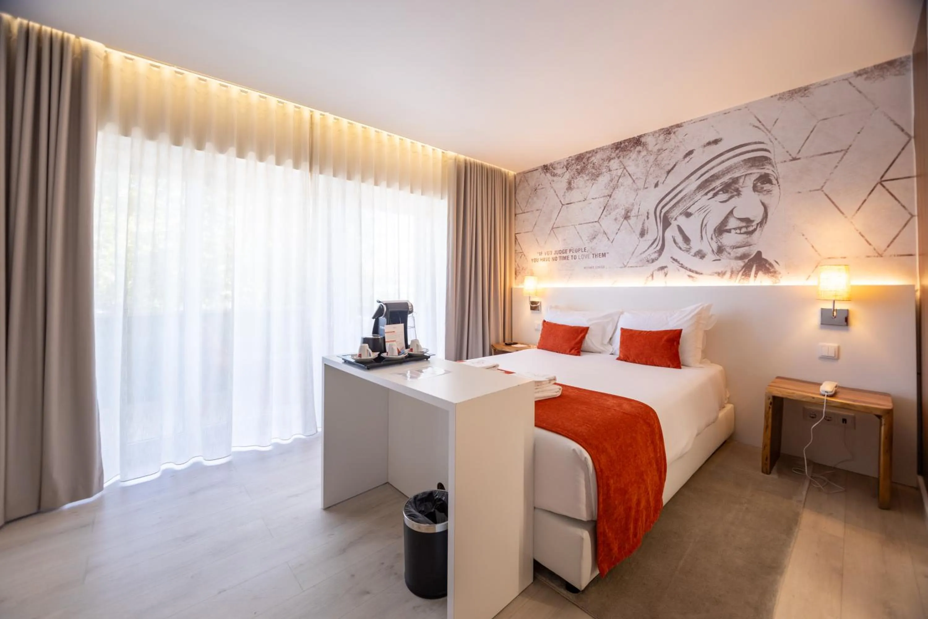 Deluxe Triple Room in The ICONS Lisbon Hotel