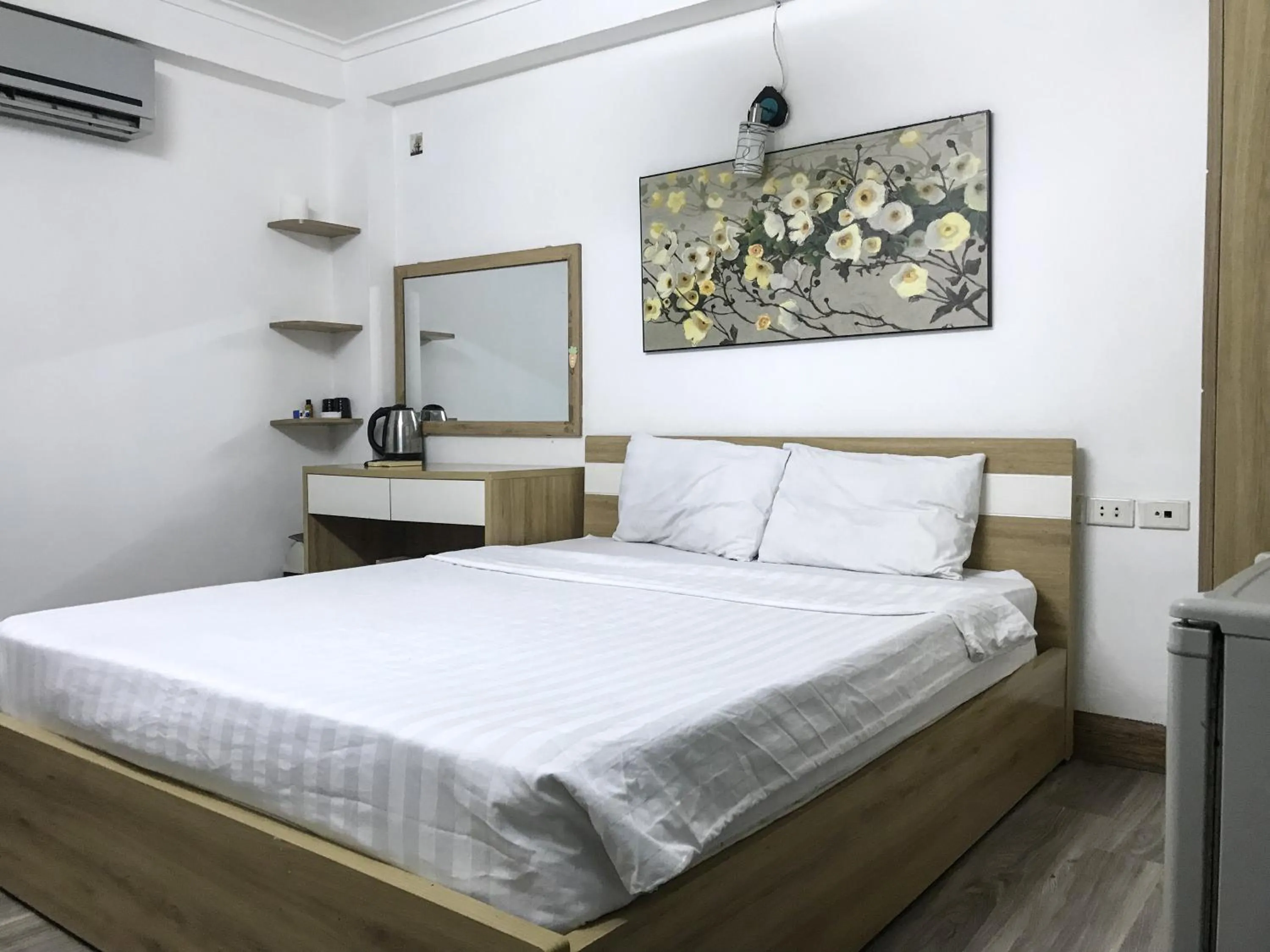 Standard Double Room in The Autumn Homestel