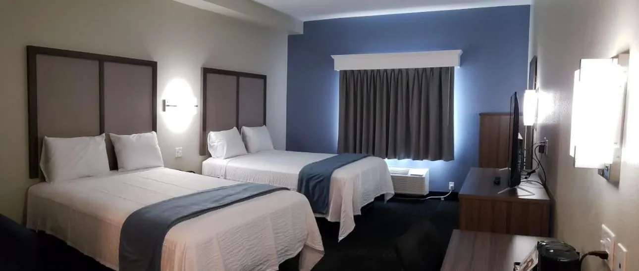 Budget Double Room in Hotel DeSoto