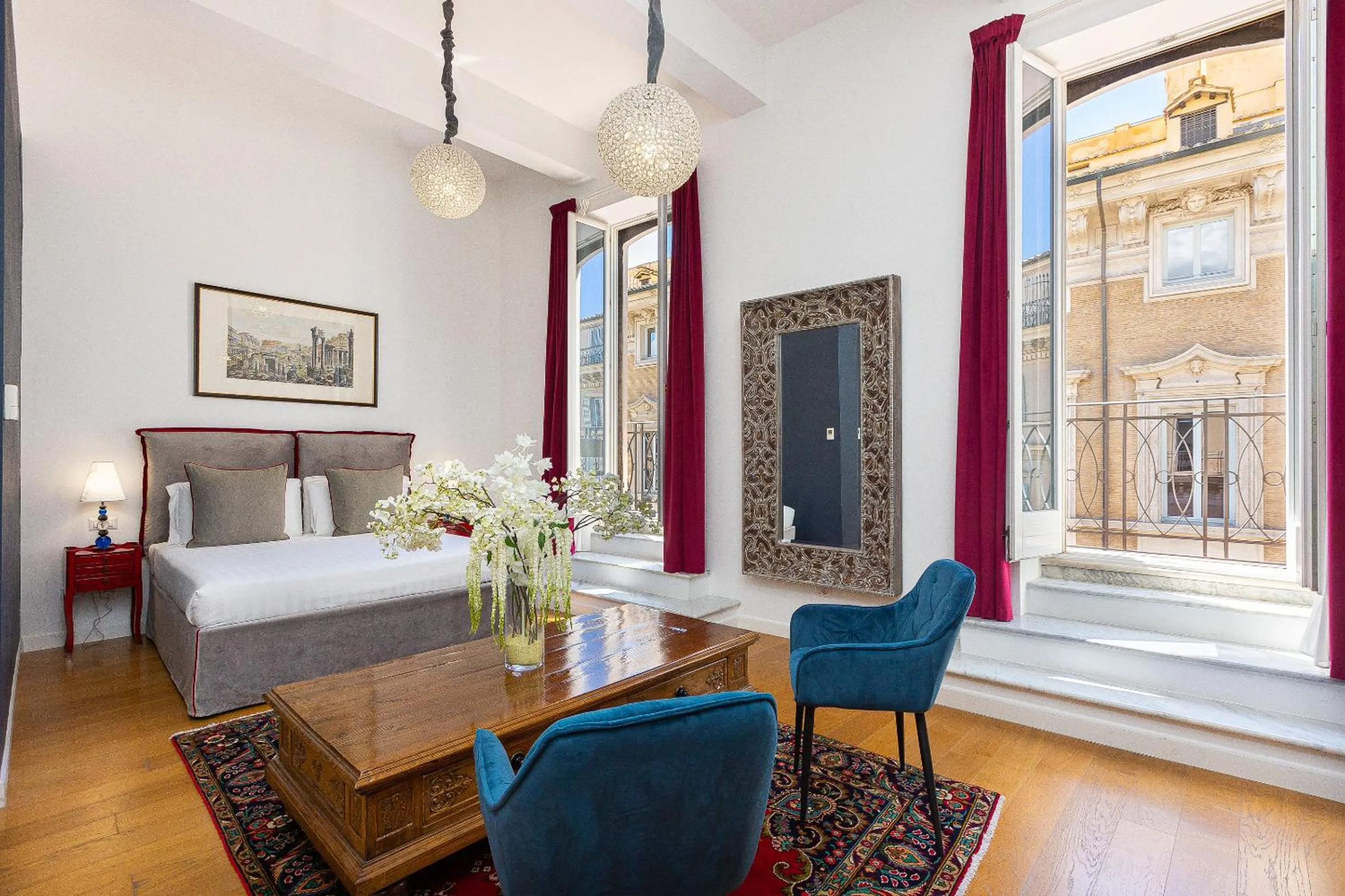 Junior Suite with Balcony in Suite della Pigna