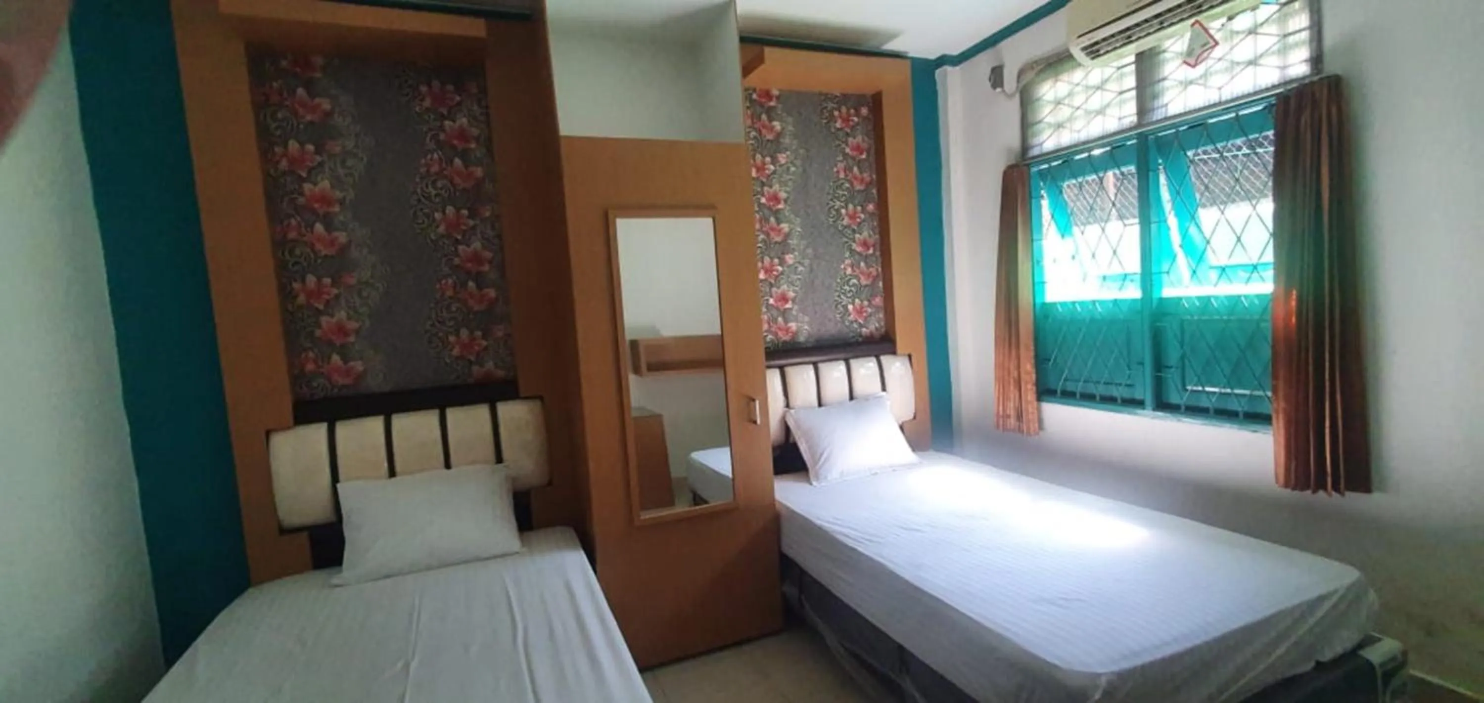 Standard Twin Room in Rumah Dempo Syariah