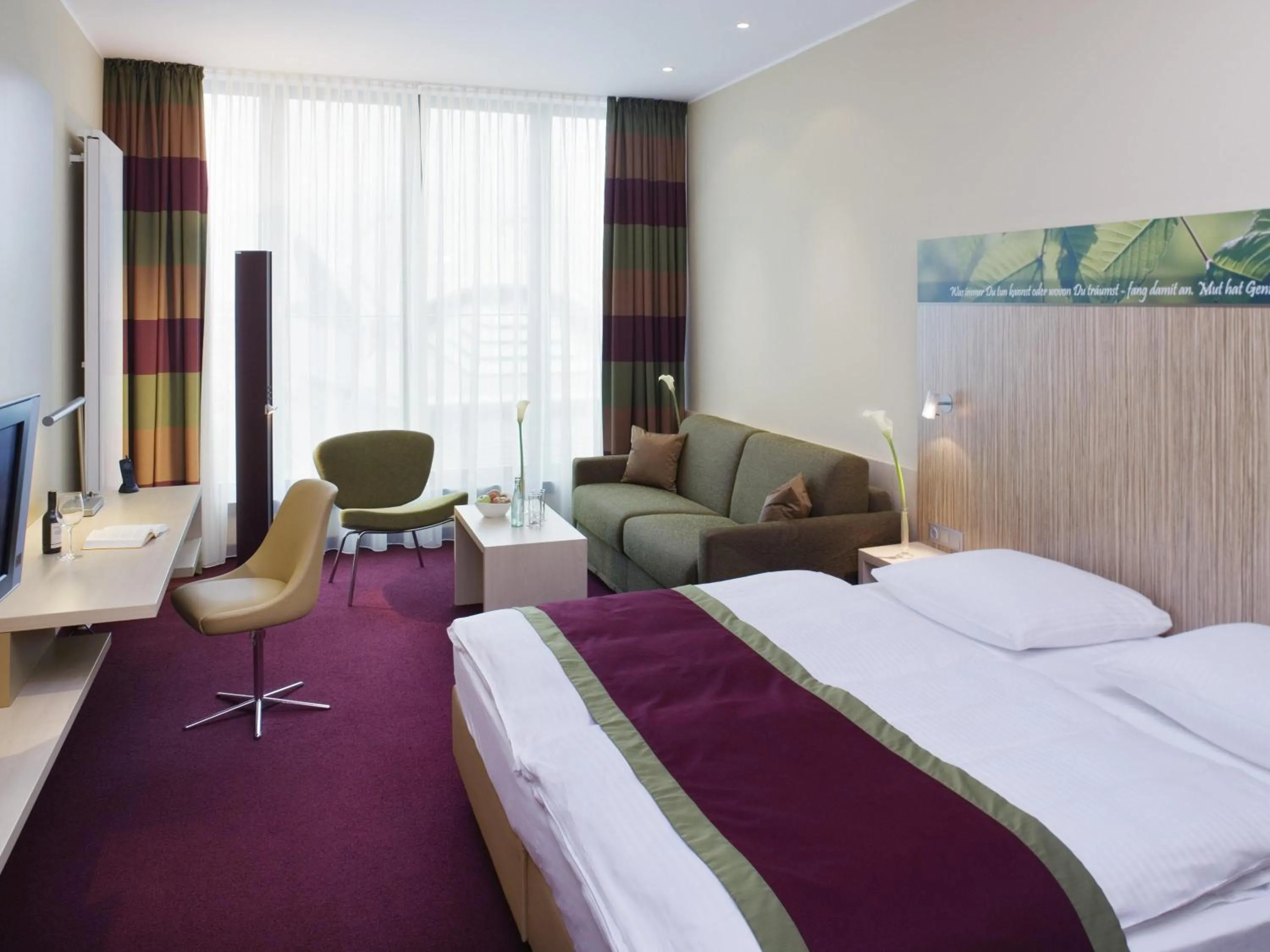 Superior King Room in Mövenpick Hotel Frankfurt City Messe
