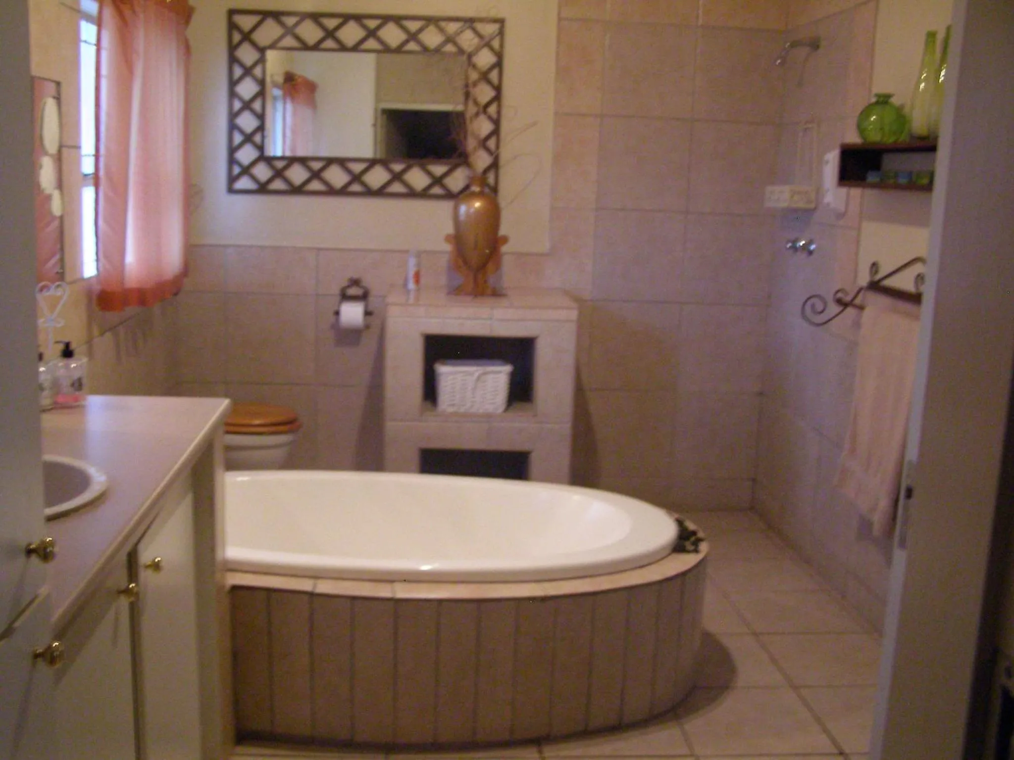 Family Suite - single occupancy in L'anda Guesthouse & self catering