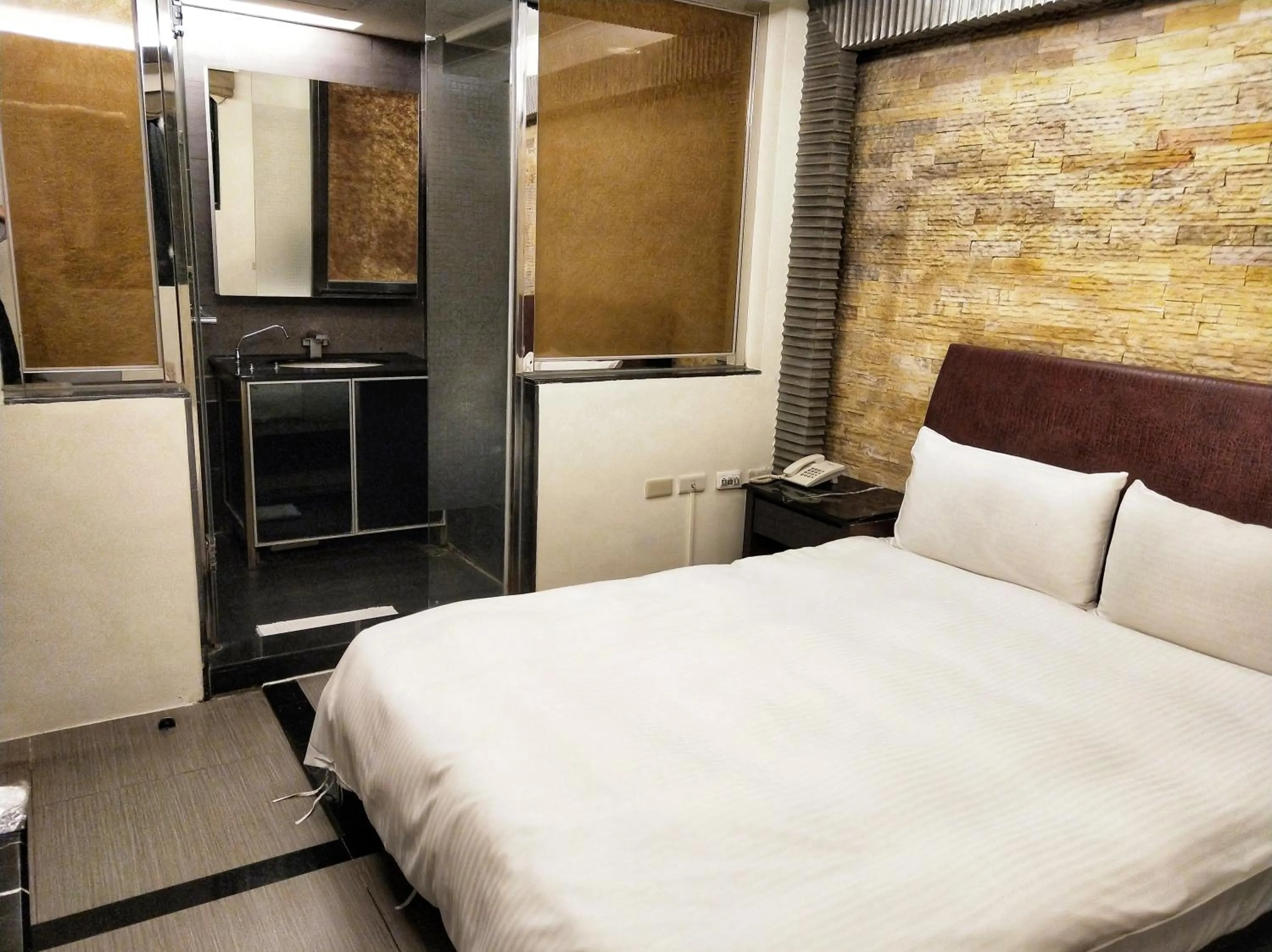 Double Room - single occupancy in Harbor Elite Hotel