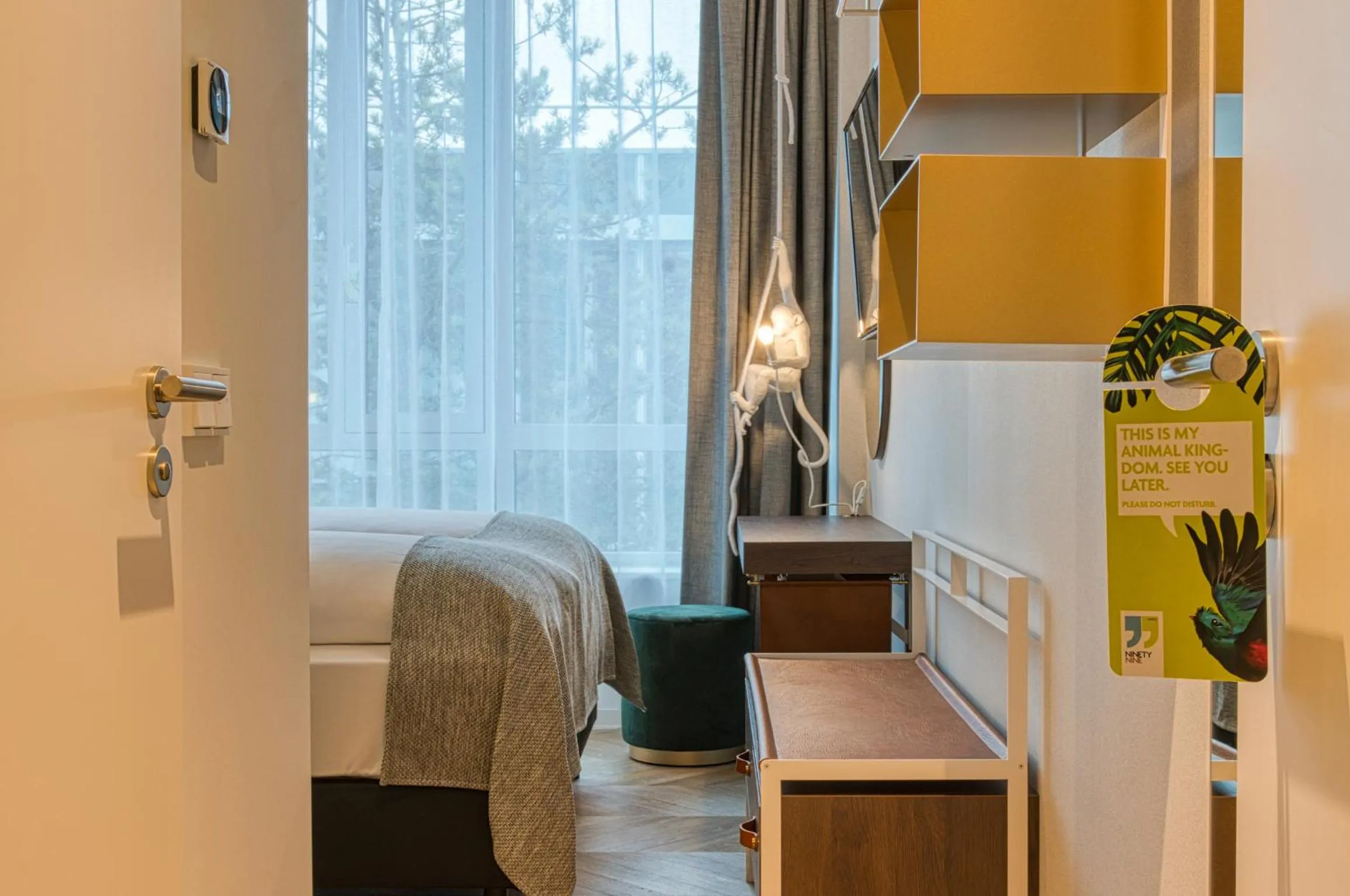 Standard King Room in NinetyNine Augsburg