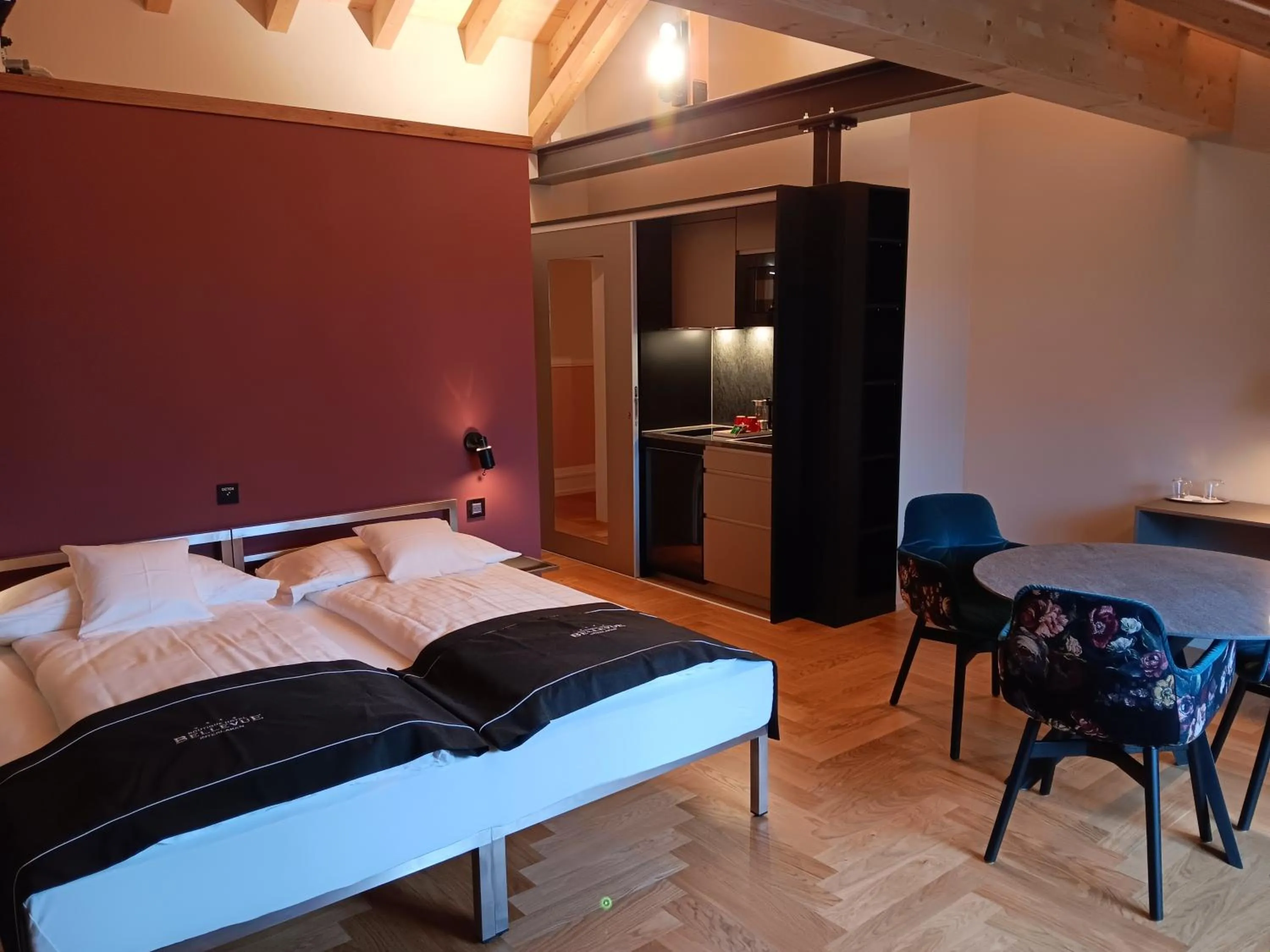 Deluxe Studio in Boutique Hotel Bellevue