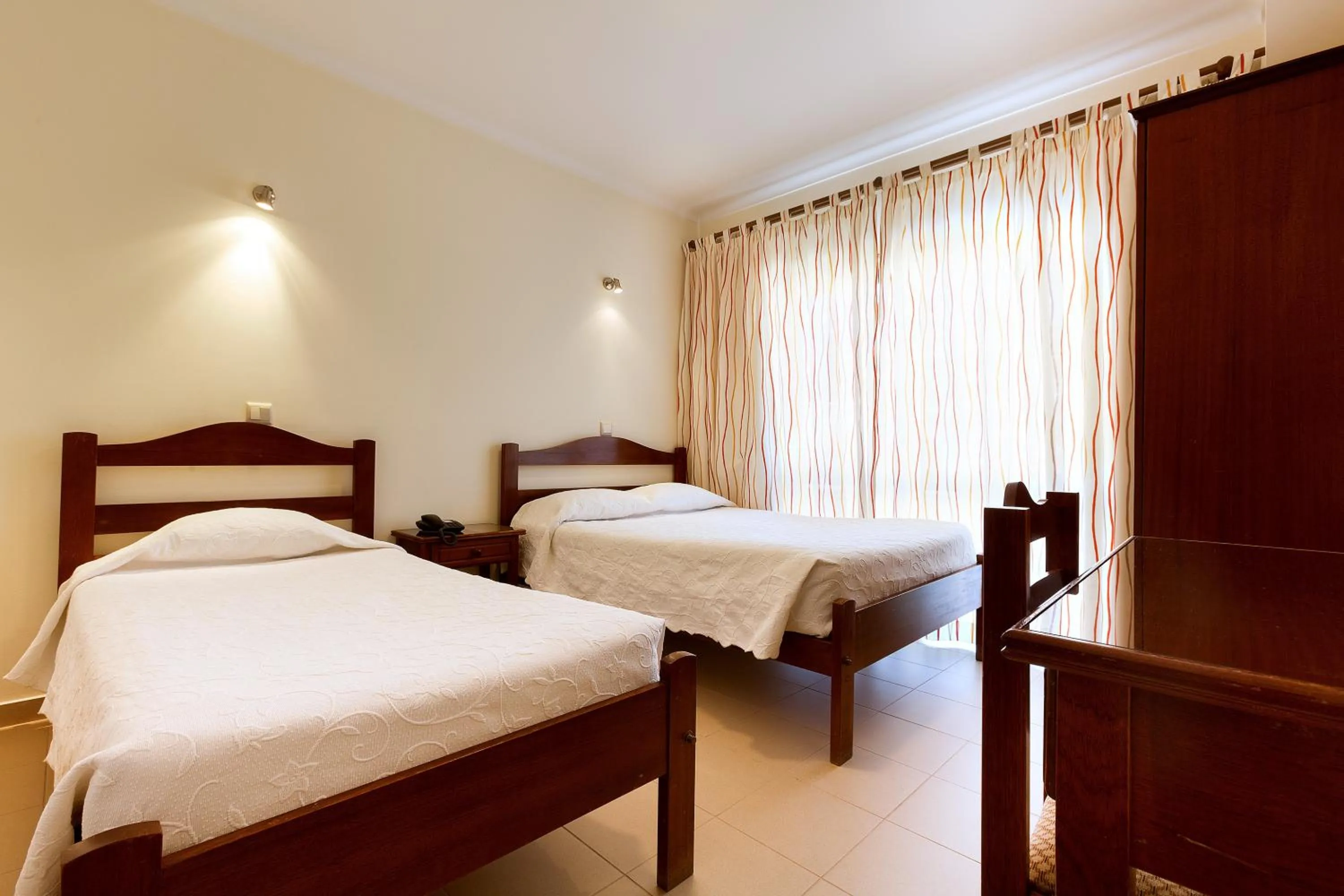 Double Room with Extra Bed in Ribeiro Hotel