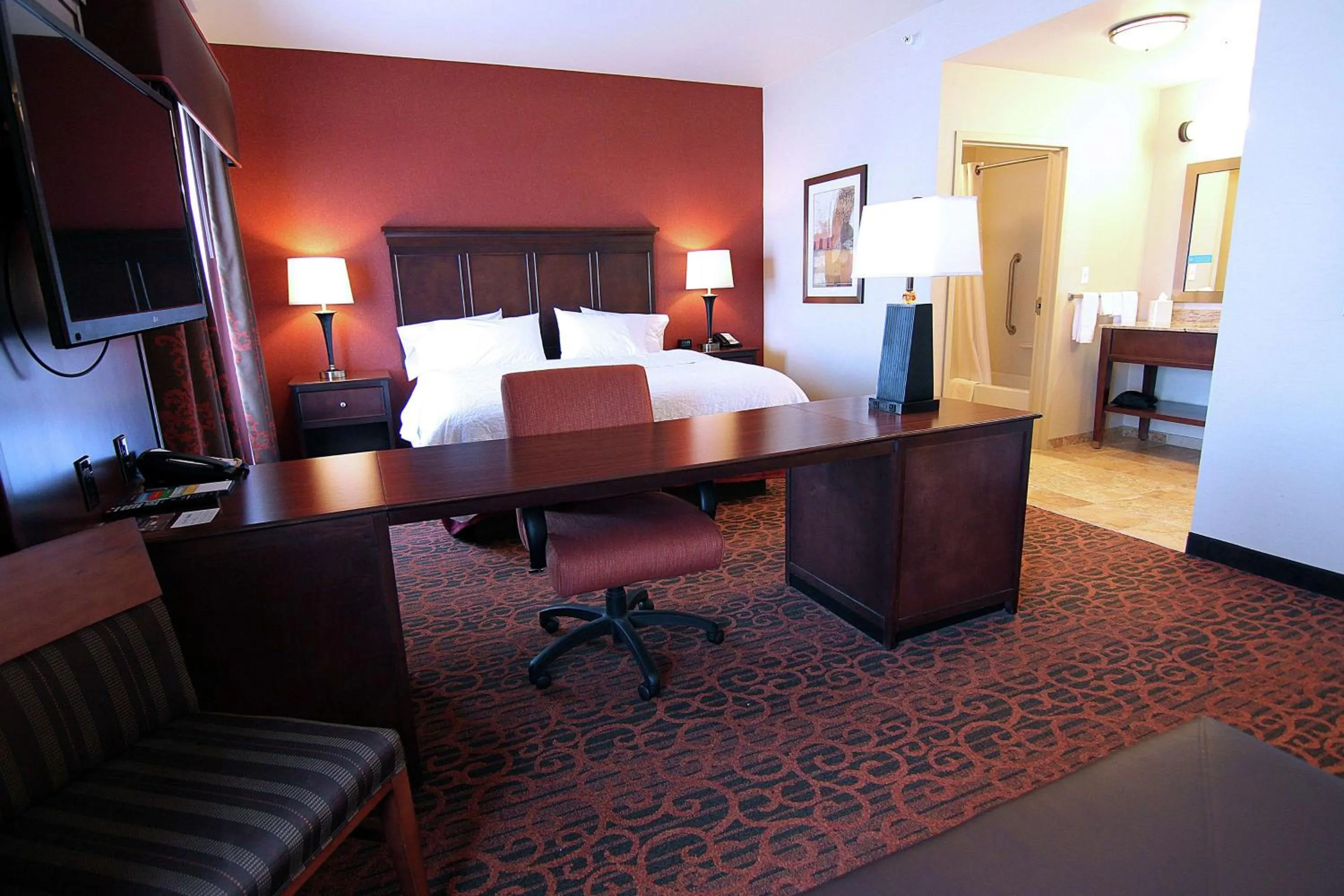 King Studio Suite - Non-Smoking in Hampton Inn & Suites Grand Forks