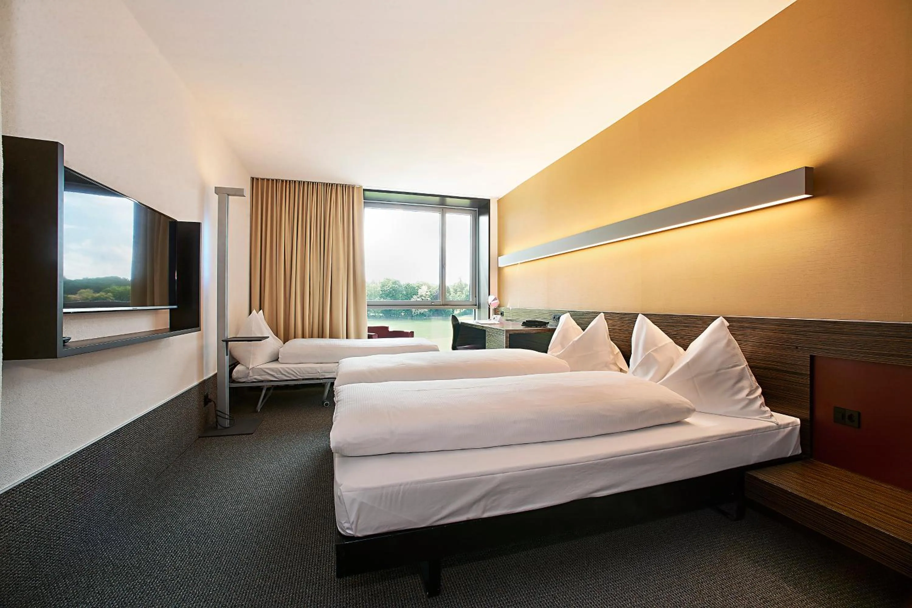 Superior Triple Room in Hotel Ambassador