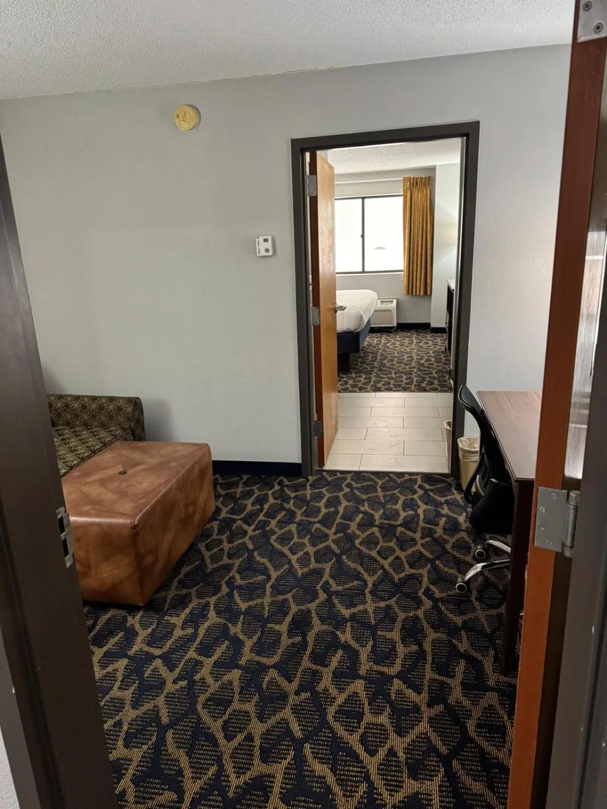 King Studio with Sofa Bed in Greenlight Inn & Suites St James