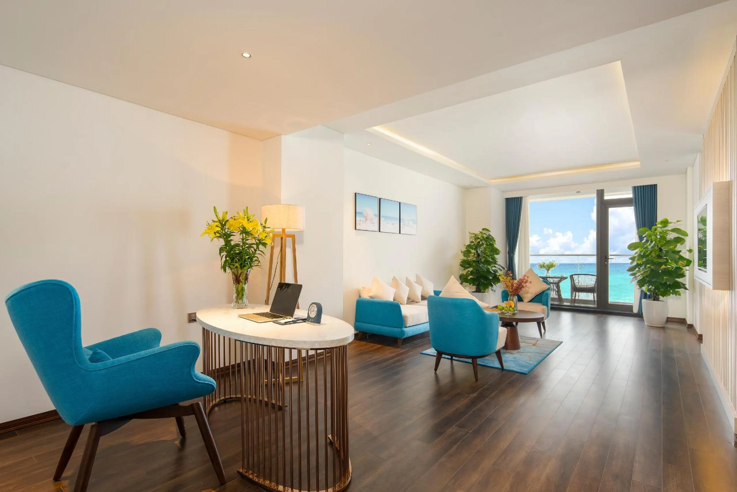 Executive Suite in Canvas Danang Beach Hotel