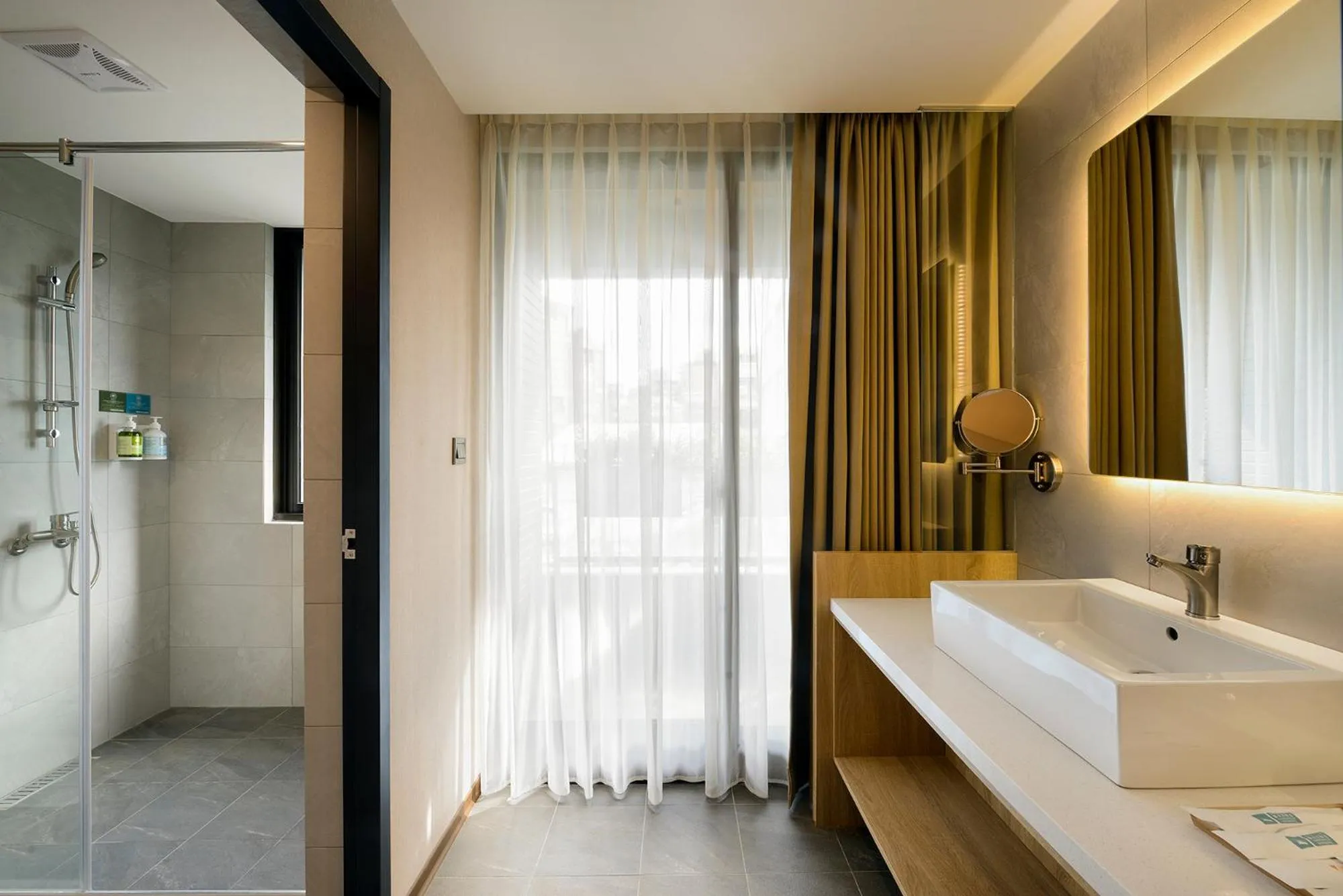 Run of House in Joyfultel