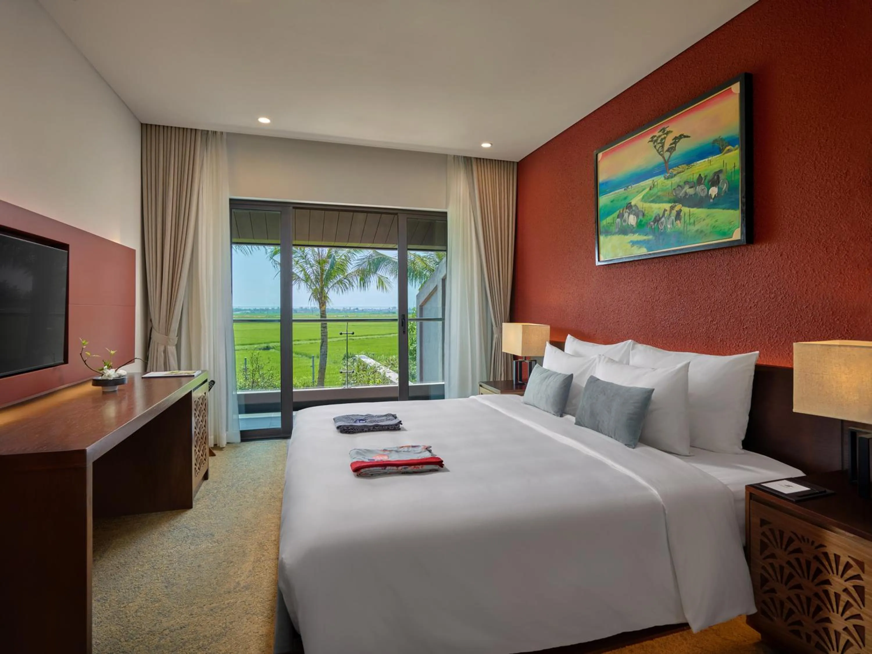 Family Villa with Private Onsen in Kobi Onsen Resort Hue, Affiliated by Melia