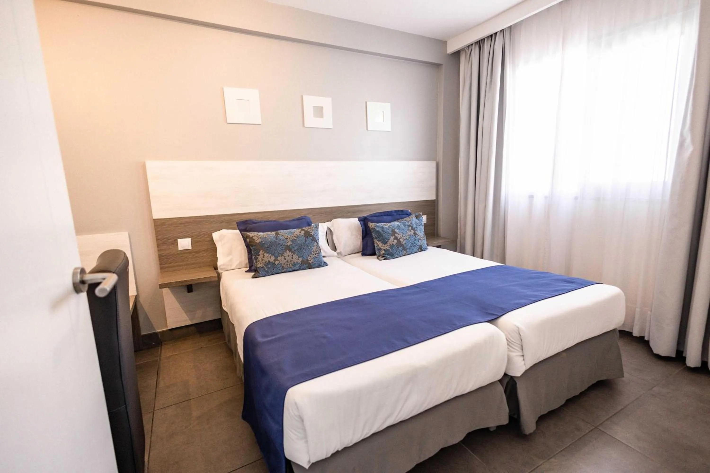 Classic One bedroom apartment balcony - single occupancy in Servatur Castillo de Sol