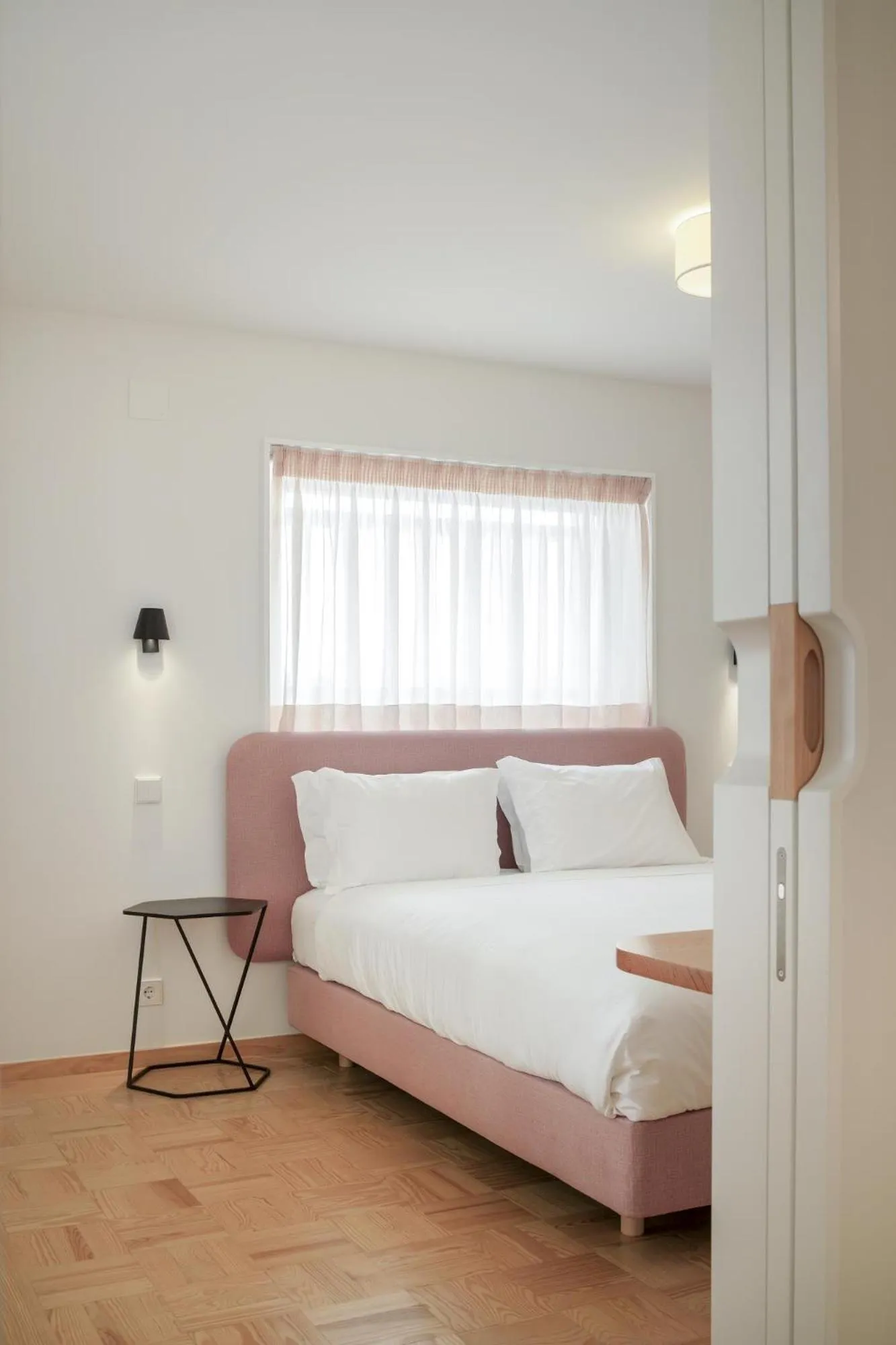 Deluxe One-Bedroom Apartment in Lisbon Serviced Apartments - Principe Real