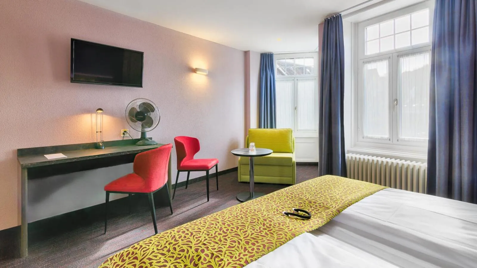 Standard Double Room in Hotel Drei Könige Luzern