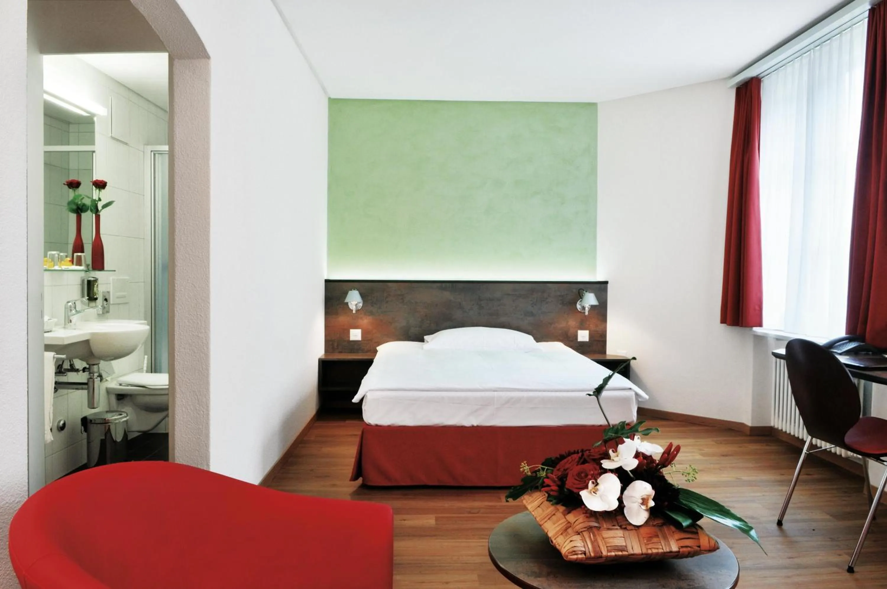 Standard Double Room in Sorell Hotel Arabelle Bern