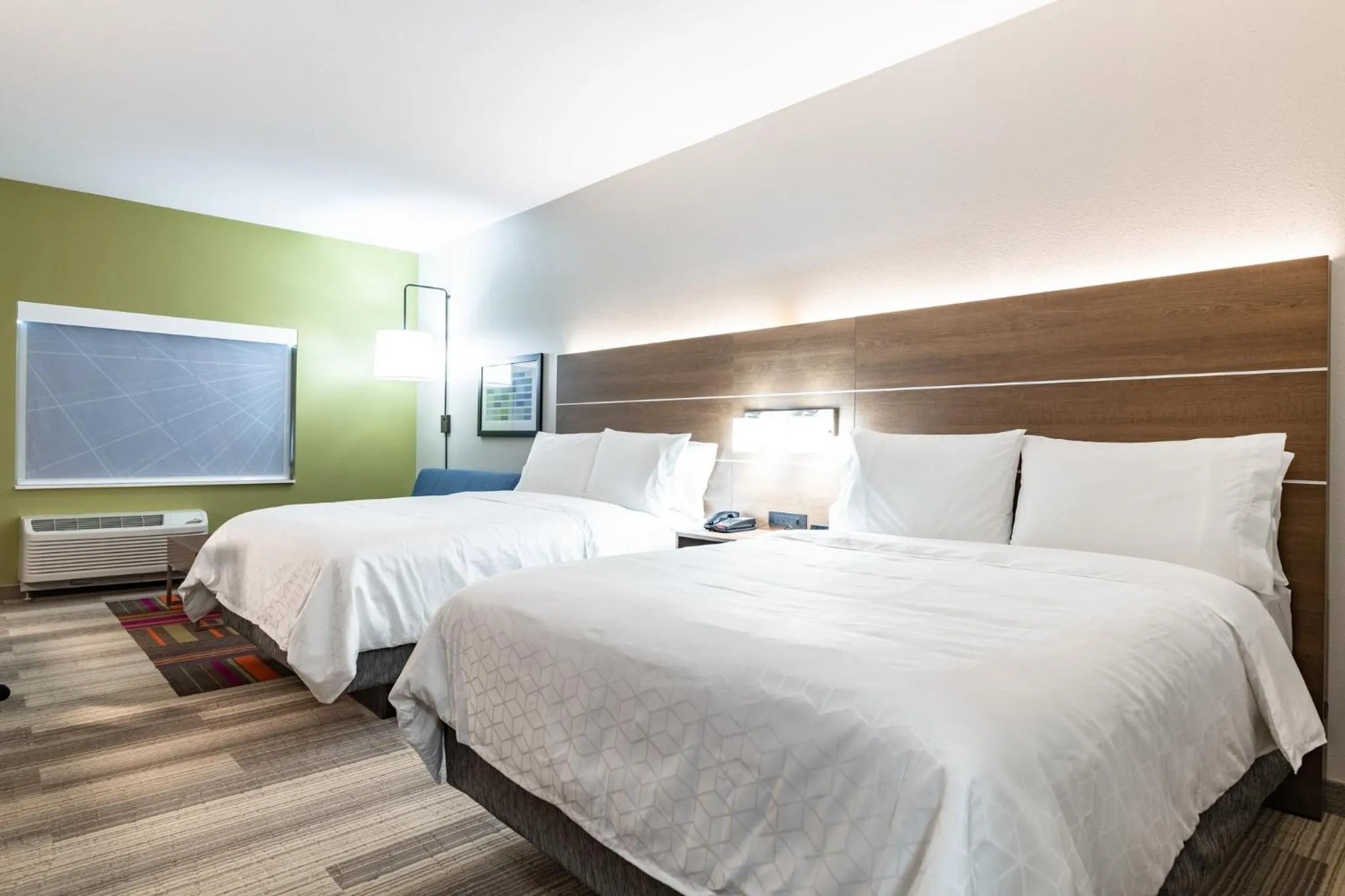 Suite with Two Queen Beds - Communications Accessible in Holiday Inn Express & Suites - Moundsville by IHG