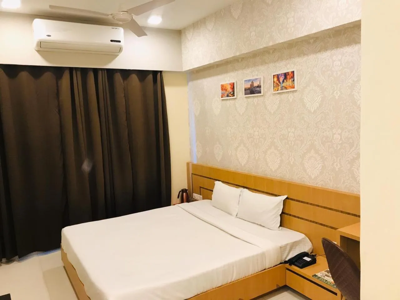 Standard Room in Hotel Golden - I