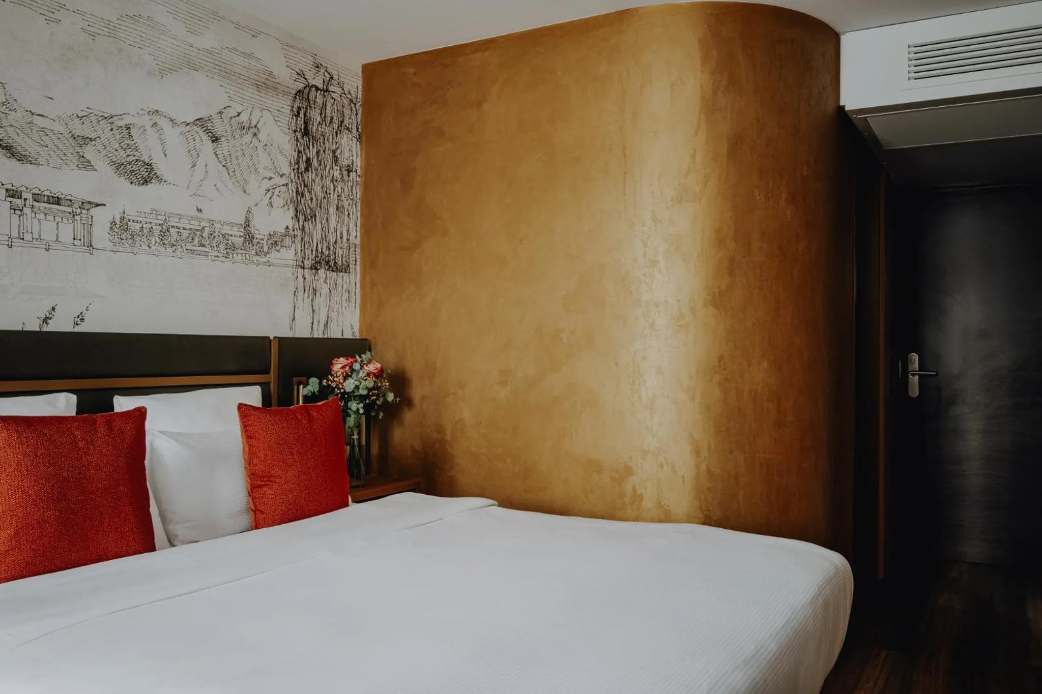 Standard Double Room in AMERON Luzern Hotel Flora