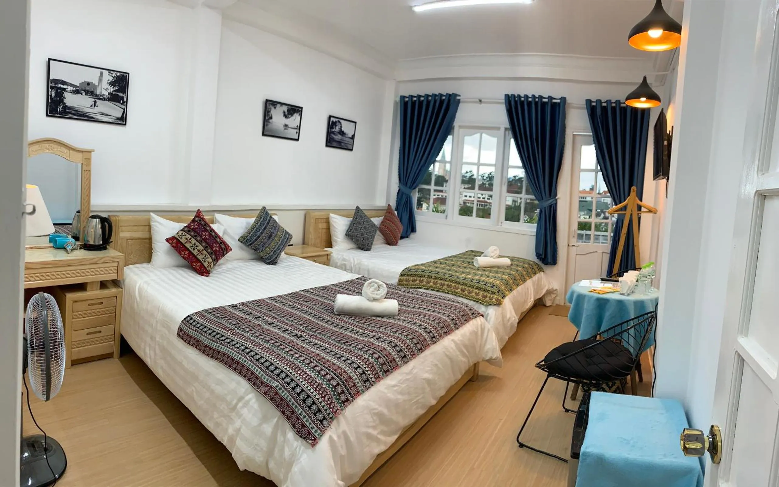 Family Room with Balcony in Chau Giang Hotel