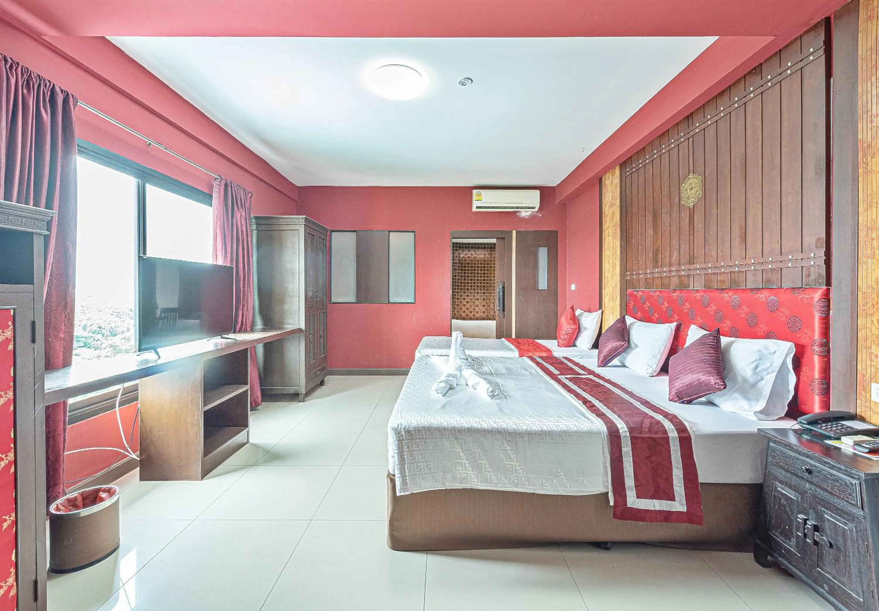 Standard Triple Room in The Wing Design Hotel