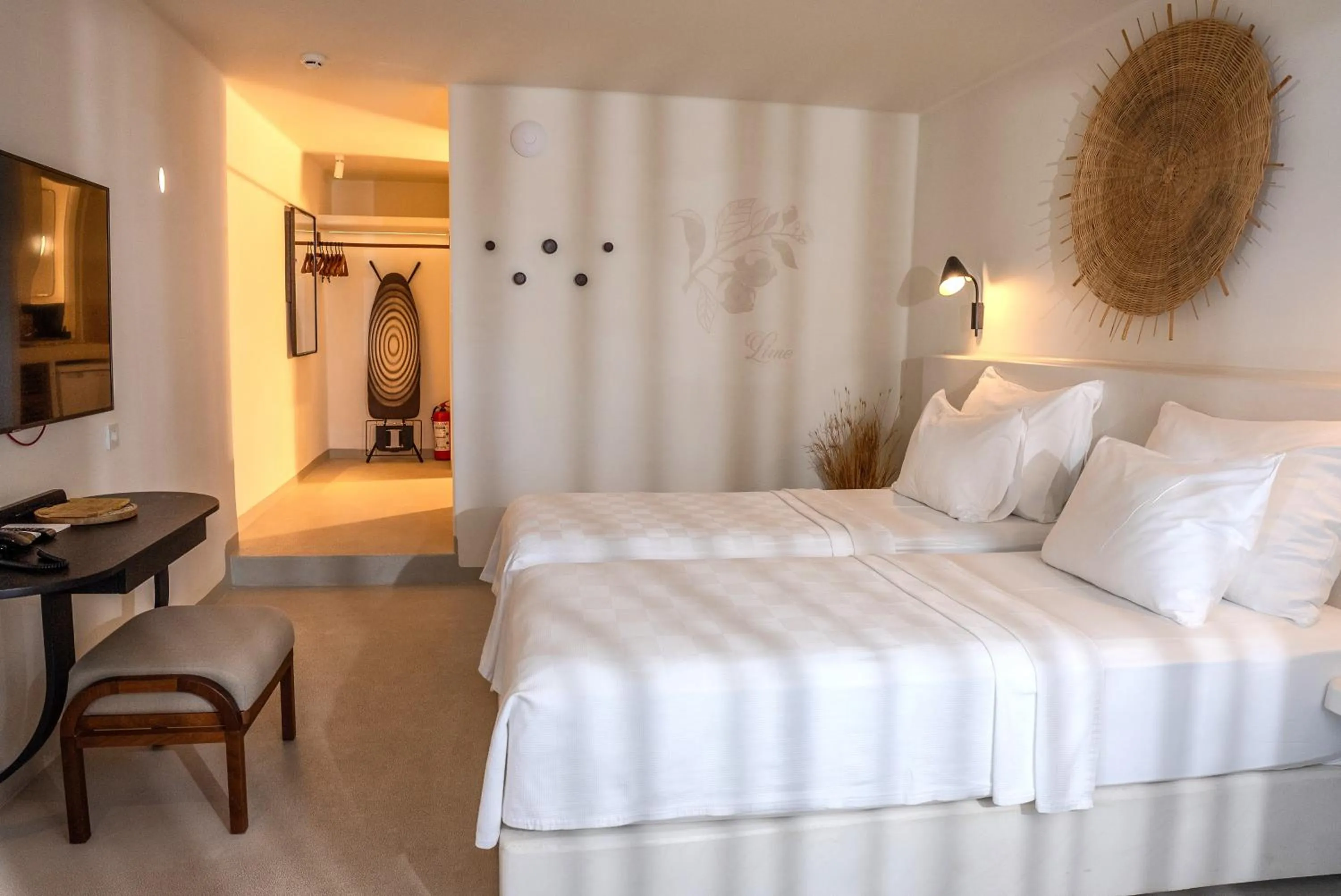 Studio with Garden View in Pilos Suites