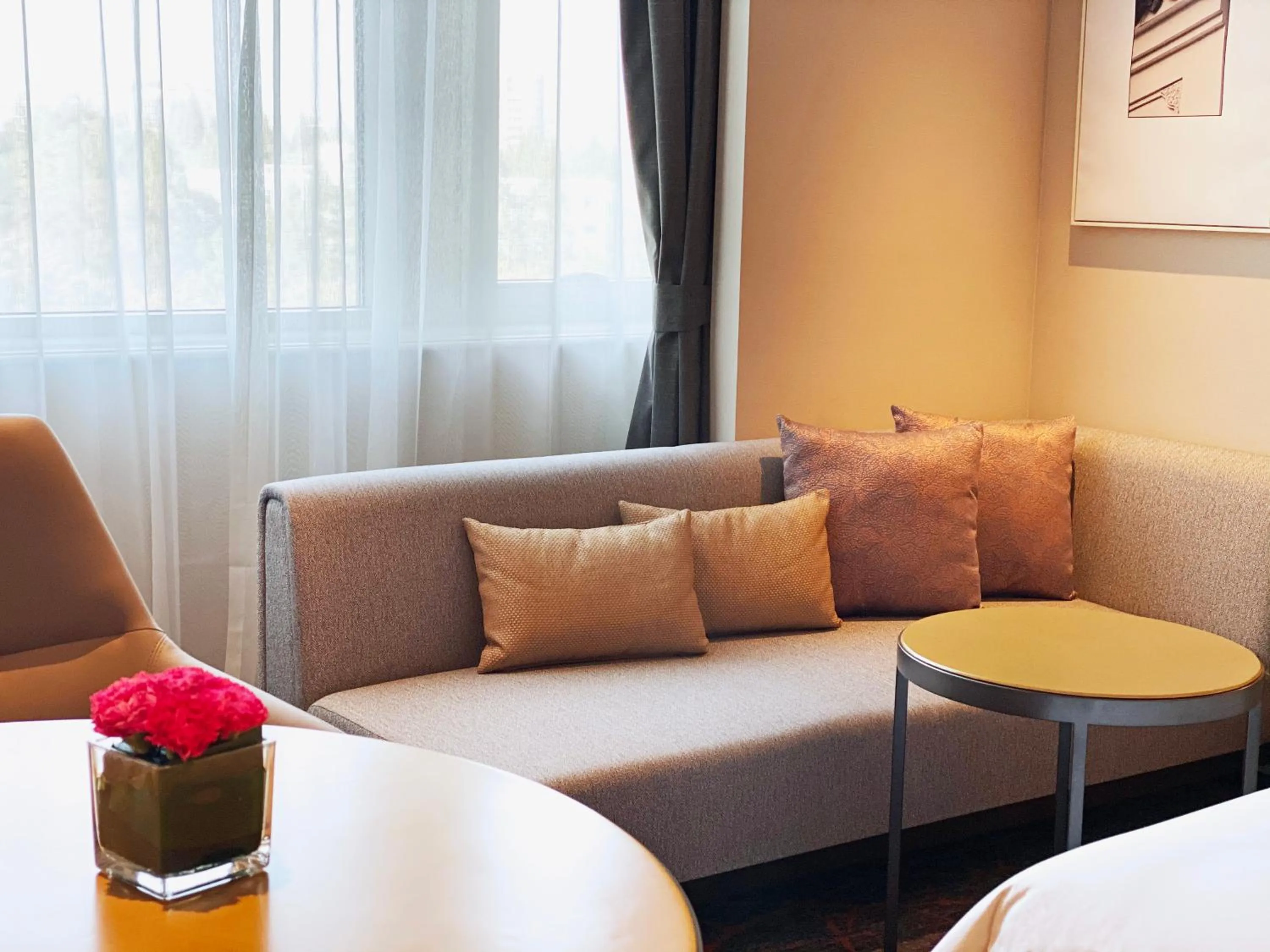 Standard King Room with Lounge Access in Crowne Plaza Shanghai Fudan by IHG