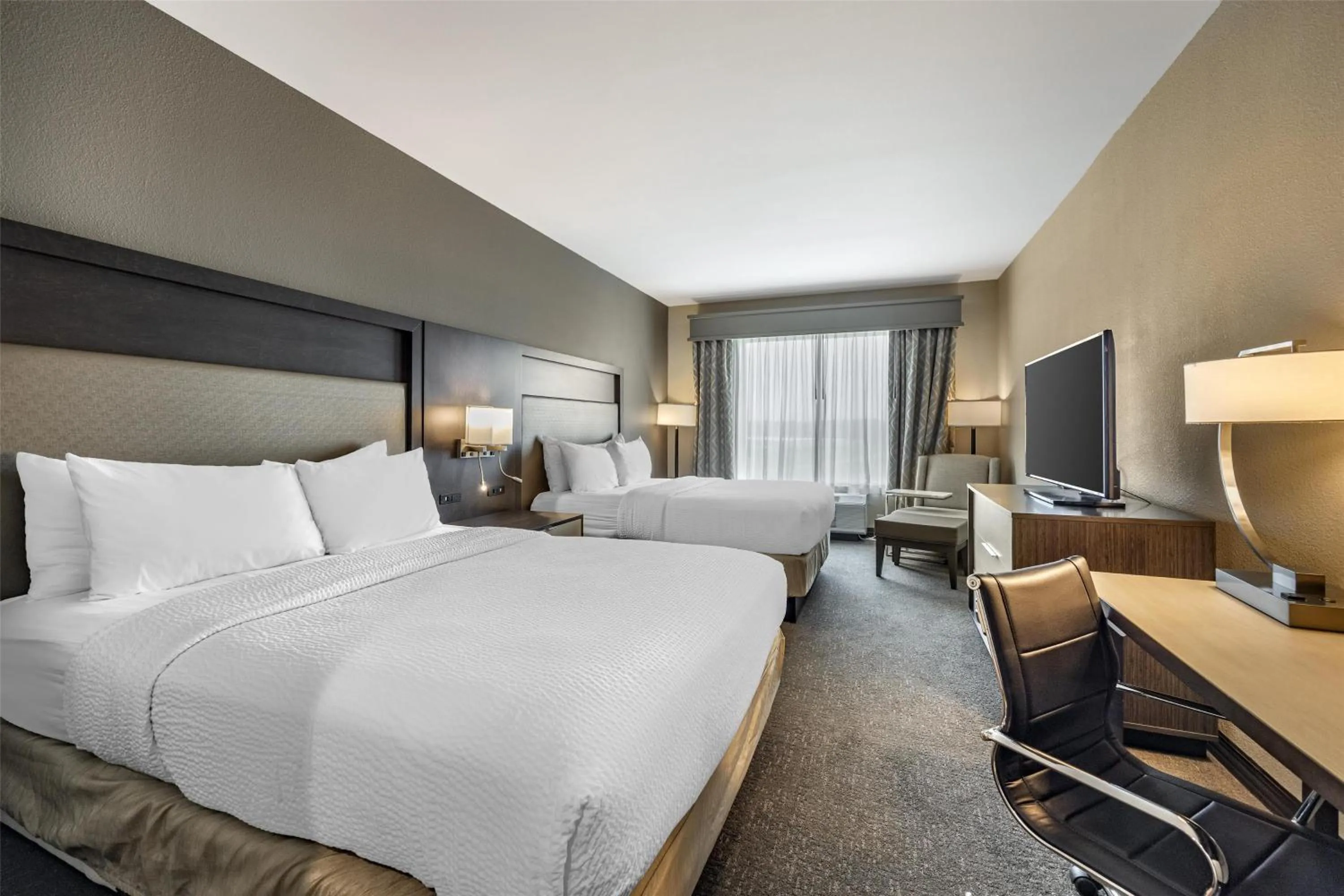 Queen Room with Two Queen Beds in Best Western Plus Executive Residency Jackson Northeast