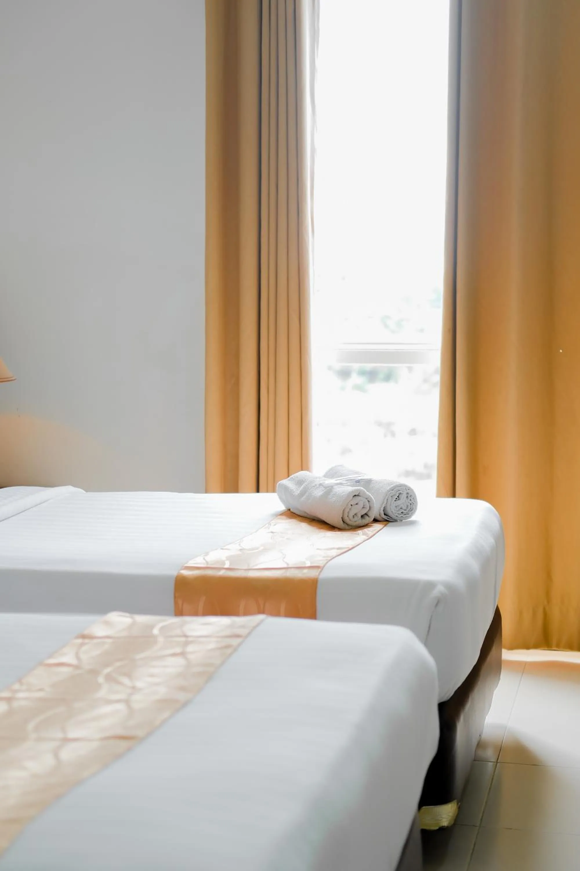 Deluxe Twin Room in Hotel Bonero Residence