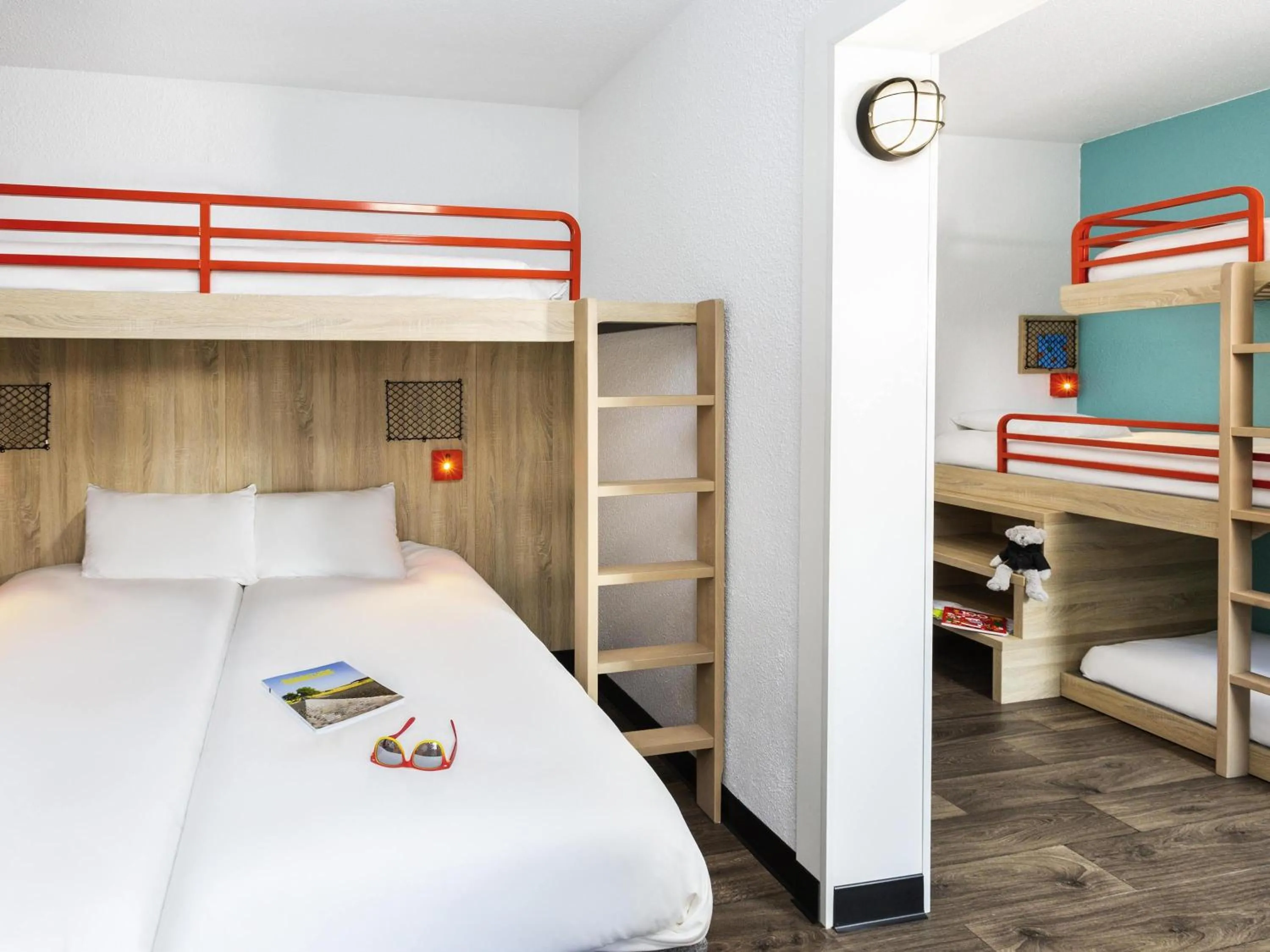 Combi Family Room - single occupancy in hotelF1 Nantes Est La Beaujoire