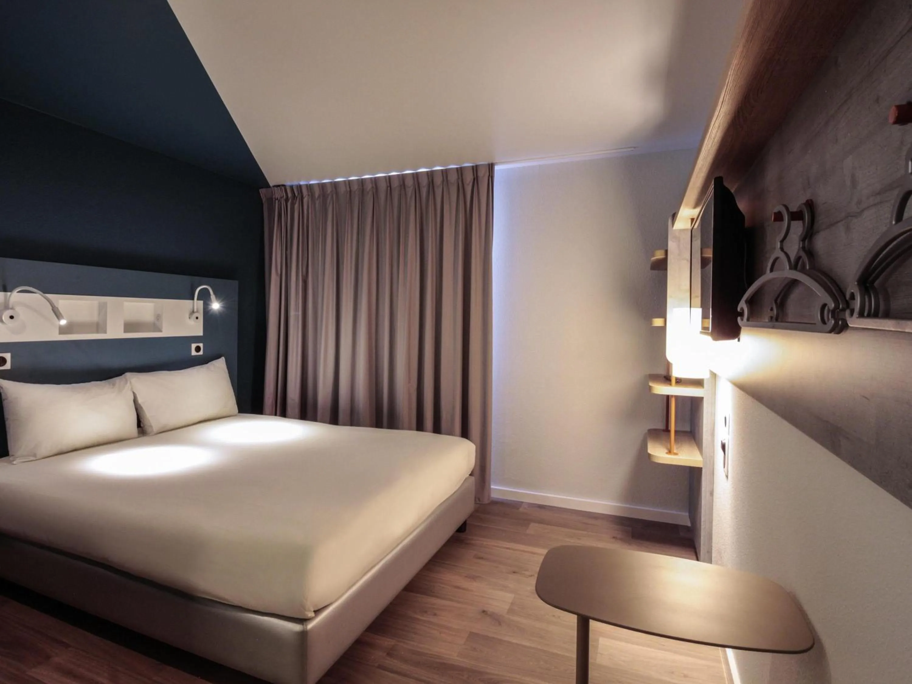 Standard Double Room in ibis budget Rouen Centre Rive Gauche