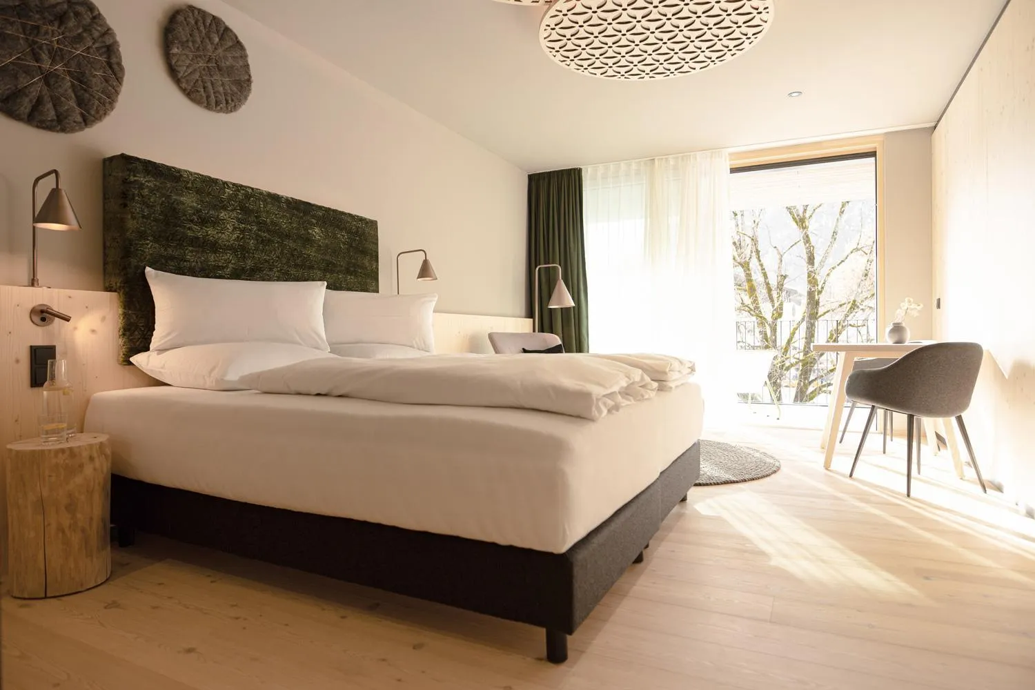Deluxe Double Room "Schafgemach" - single occupancy in Amrai Suites