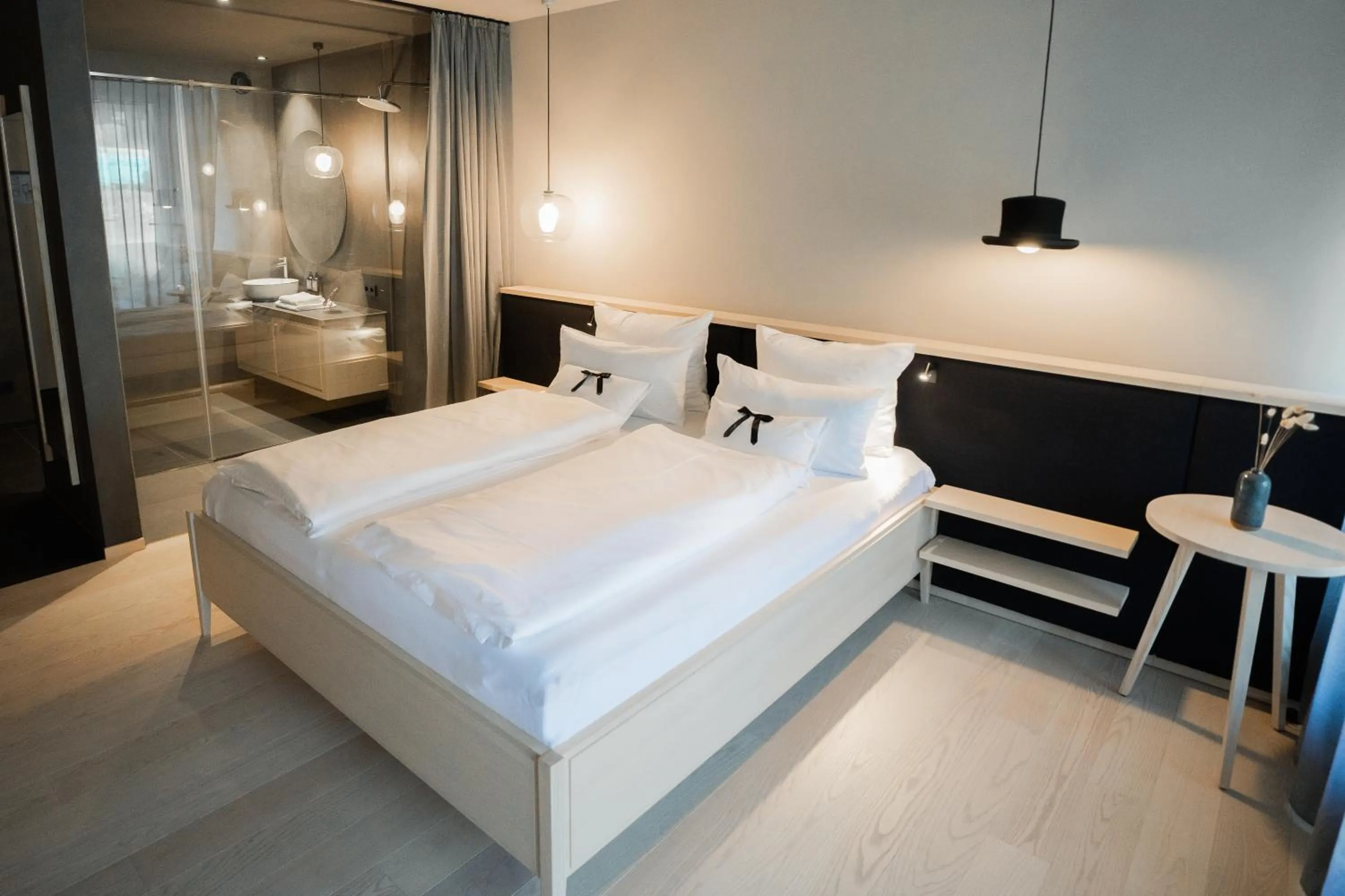 Double Room "Bruders Gartenzimmer" - single occupancy in Amrai Suites