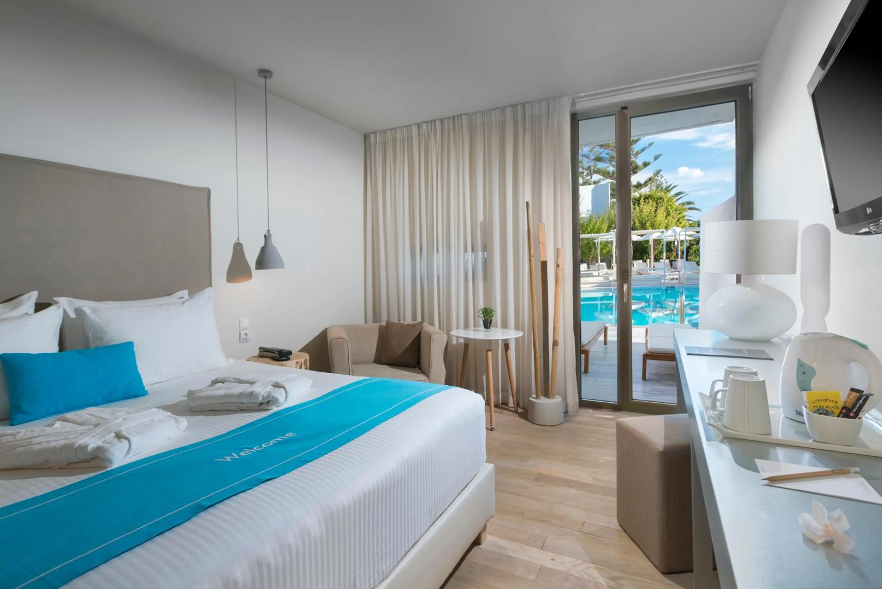 Deluxe Double Room with Pool Access in The Island Hotel - Adults Only -