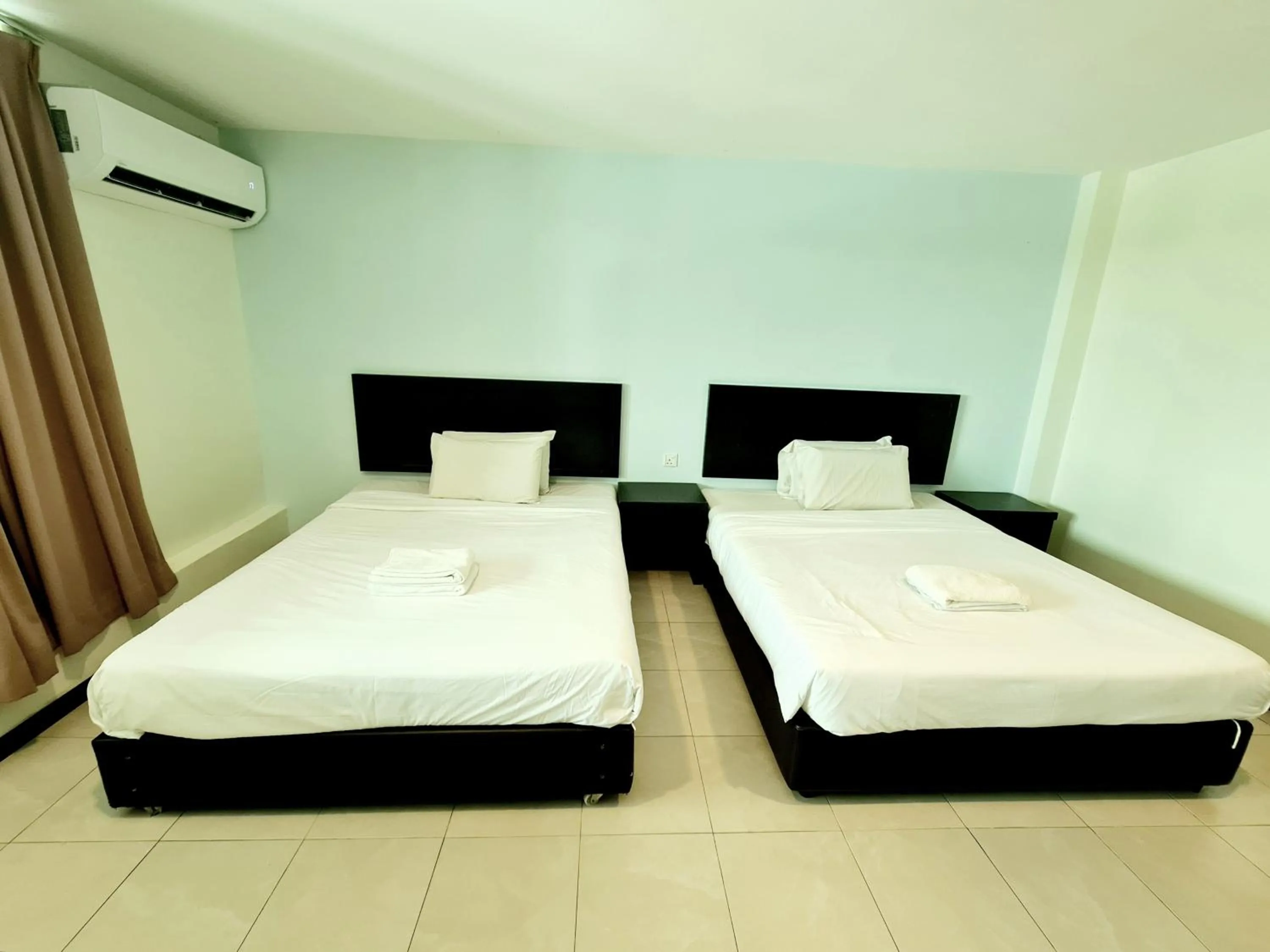 Standard Twin Room - single occupancy in Bee Garden & BB Motel - Alor Setar