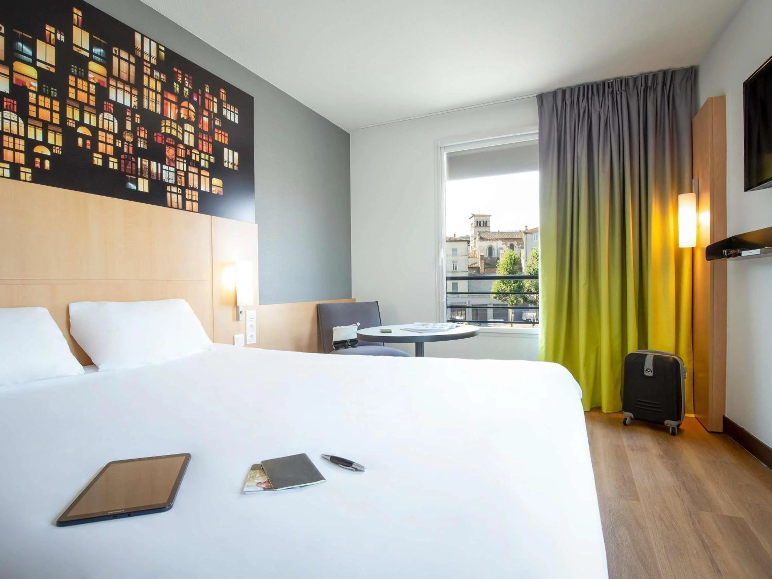 Superior Double Room in ibis Lyon Sud Vienne Saint-Louis