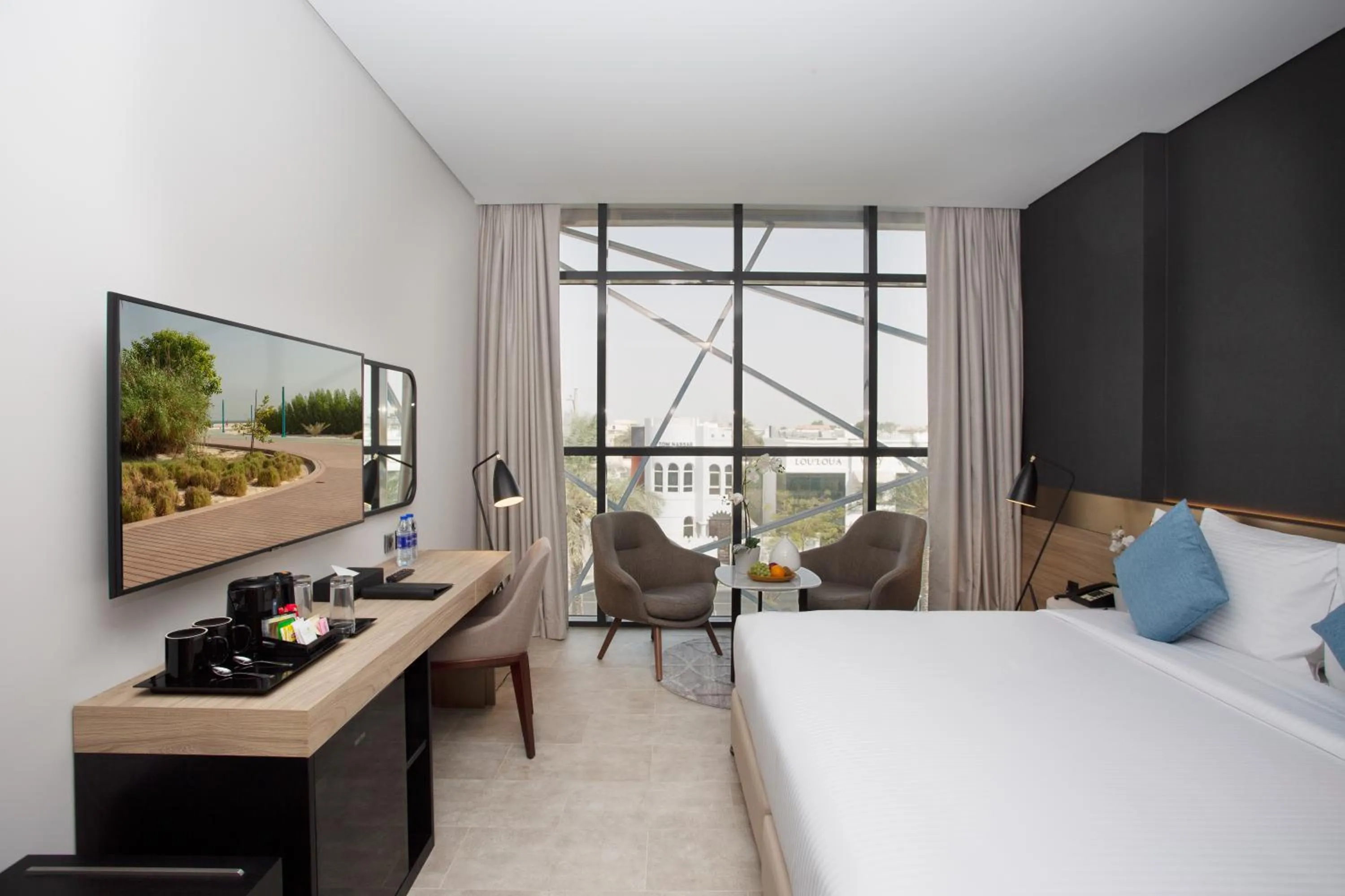 Deluxe Room in Beach Walk Hotel Jumeirah