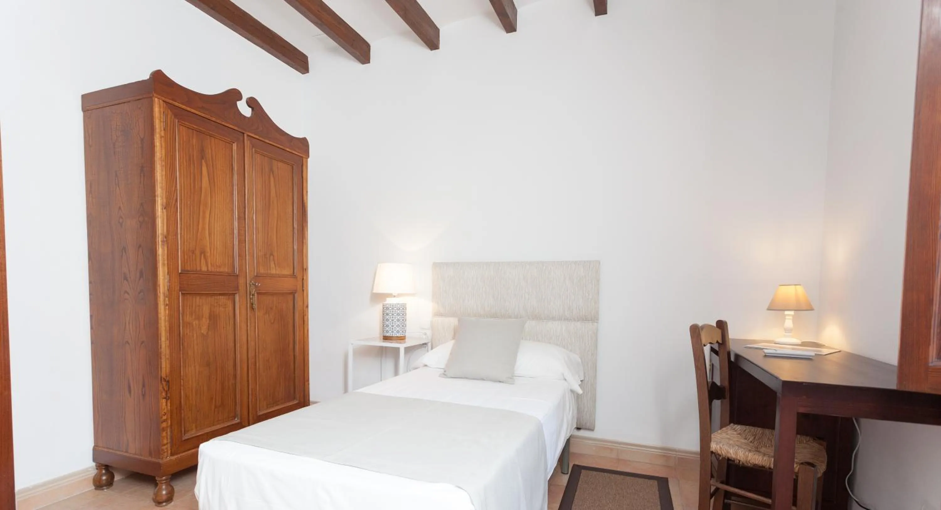 Single Room in Hotel El Guía