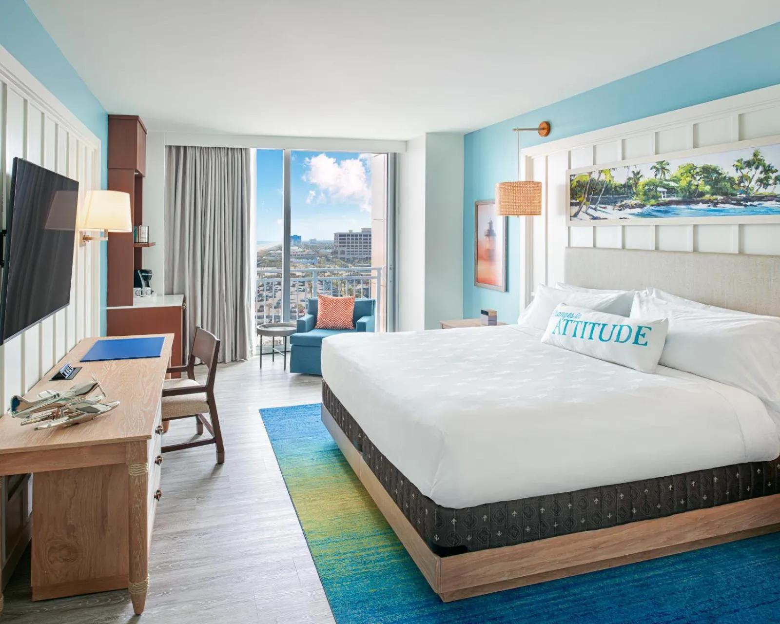 Deluxe King Room with Partial Ocean View in Margaritaville Jacksonville Beach