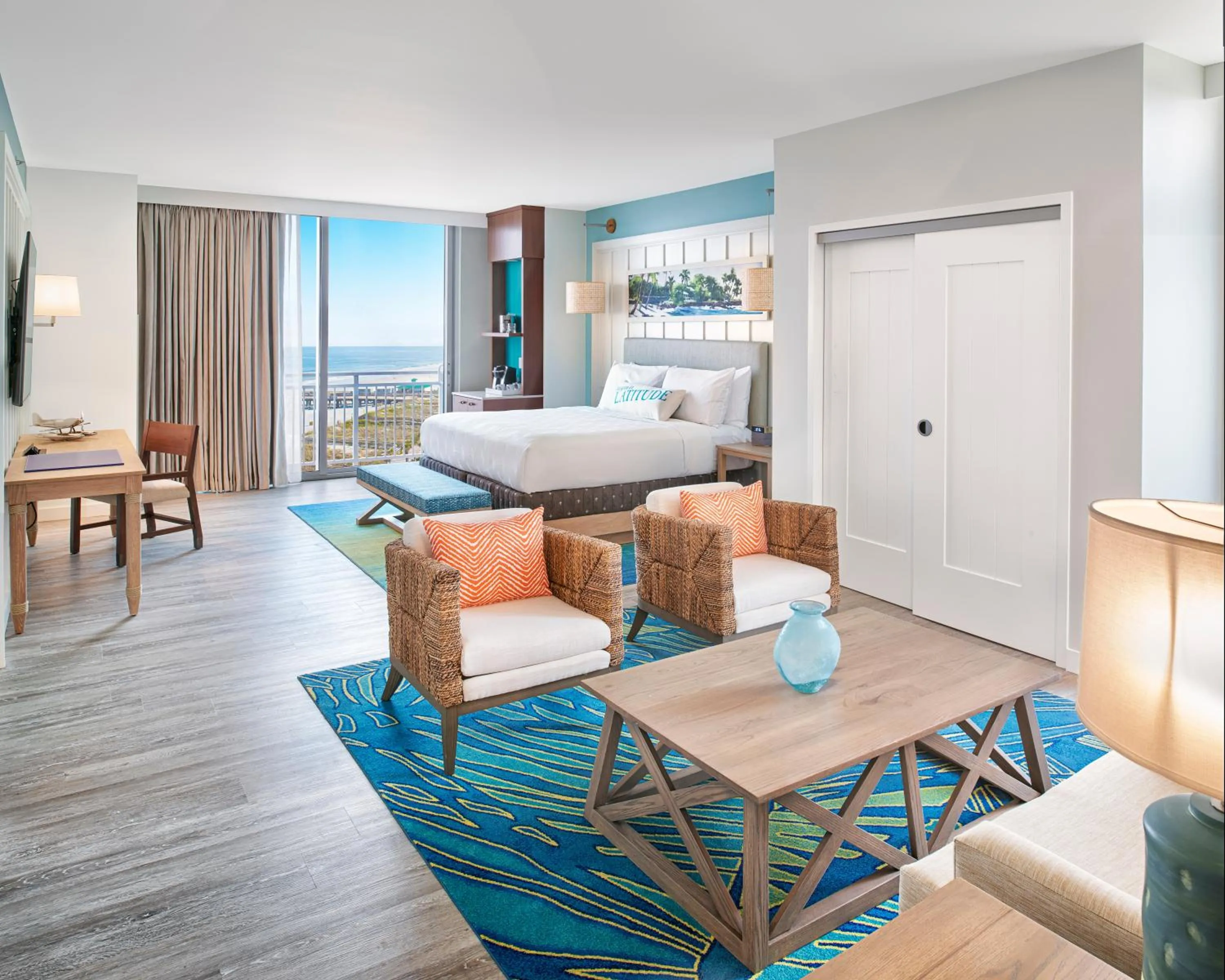 Premium Room 1 king bed corner with sofa Partial Ocean View in Margaritaville Jacksonville Beach