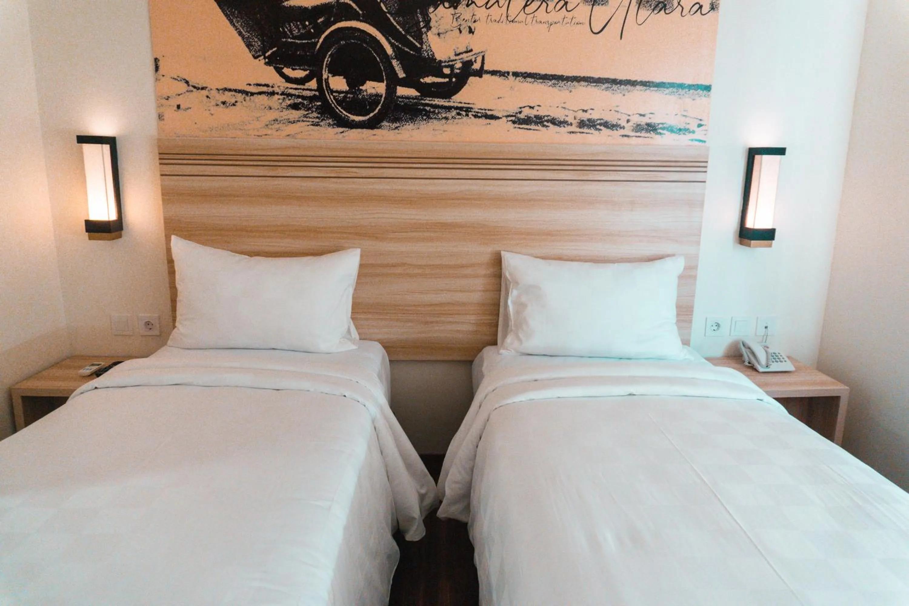 Deluxe Twin Room in Cordela Inn Millennium Medan
