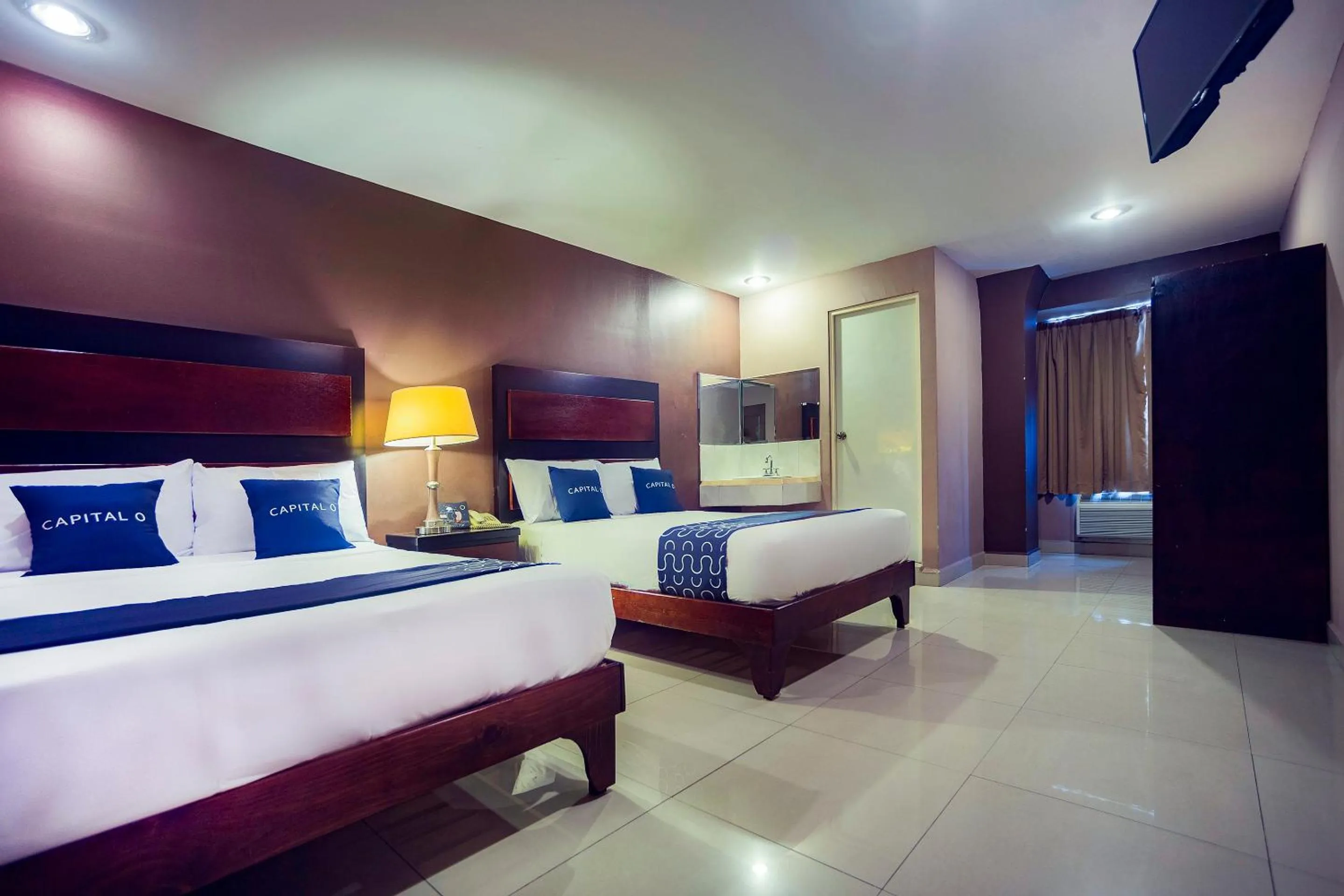 Standard Two Beds in Capital O Hotel Diro, Monterrey