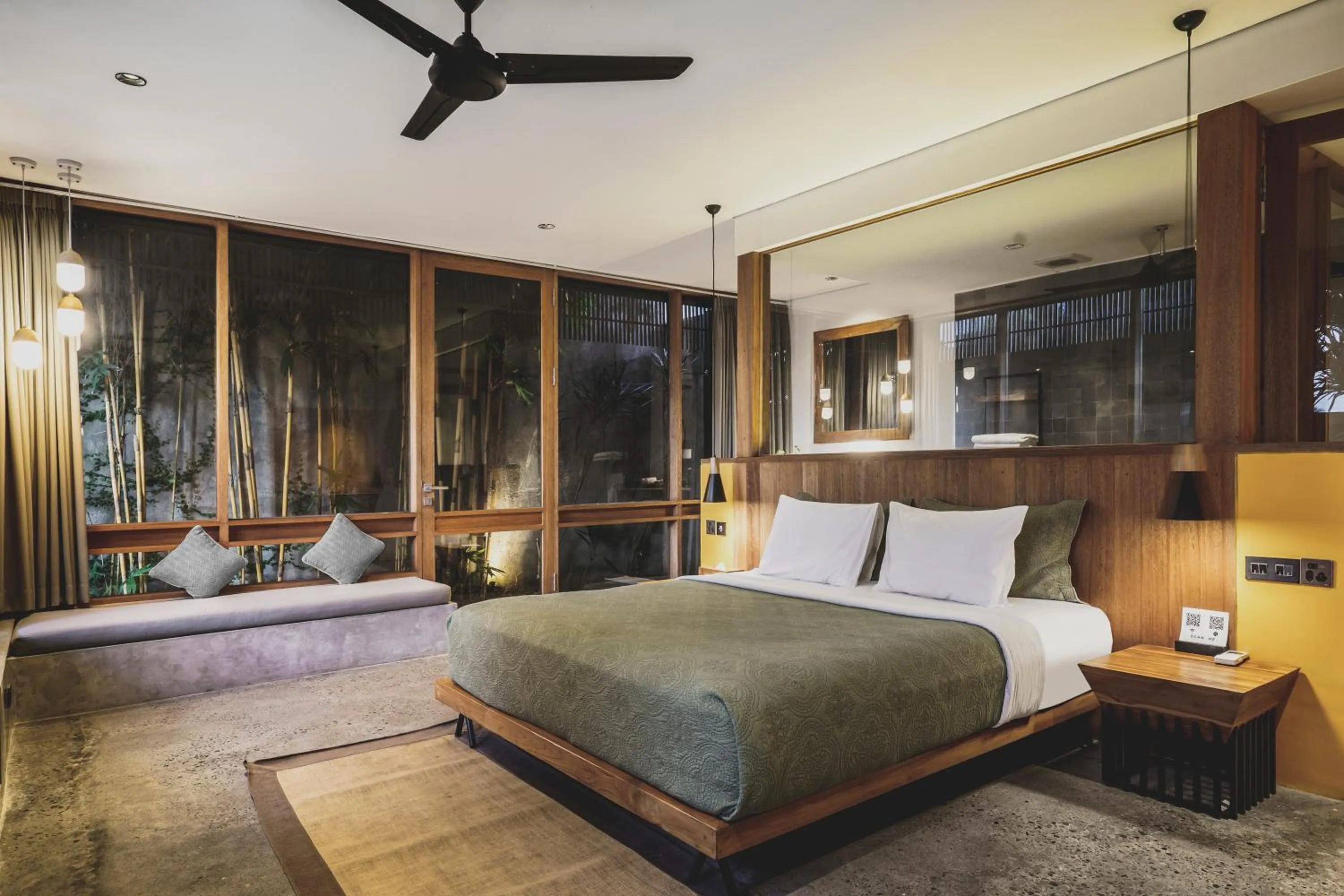 Two-Bedroom Suite with Private Pool and One-Time Afternoon Tea  in The Saren