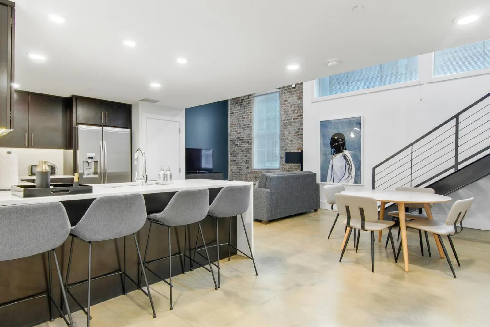 Adjacent Three Bed Two Bath Apartment in Roami at Motorworks