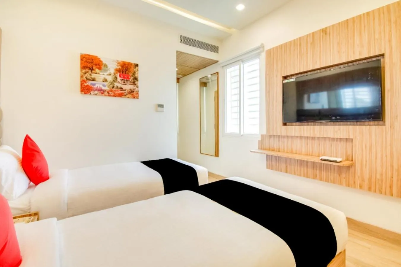 Deluxe Double or Twin Room - single occupancy in INN THE CENTRE