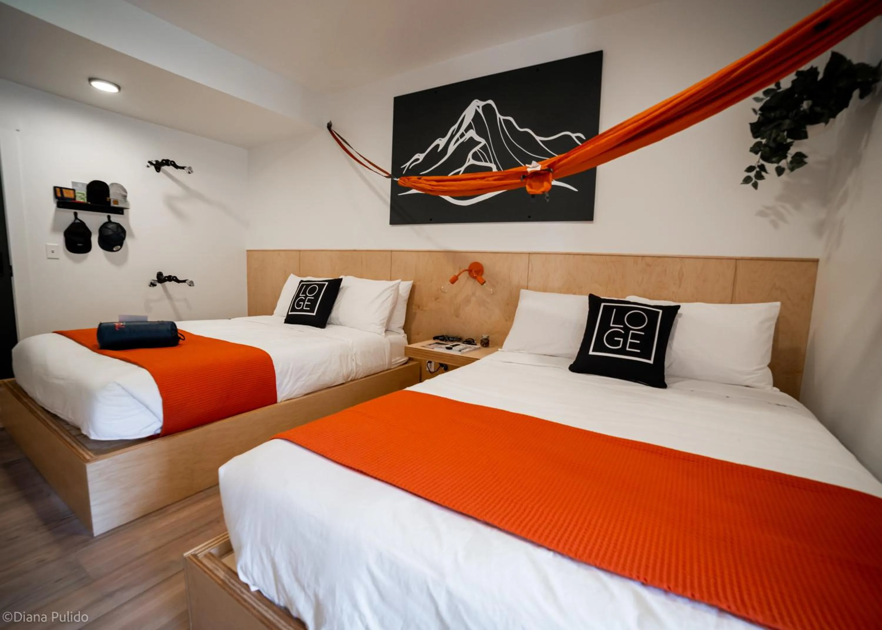 Quadruple Room - Disability Access in LOGE Leavenworth - Downtown